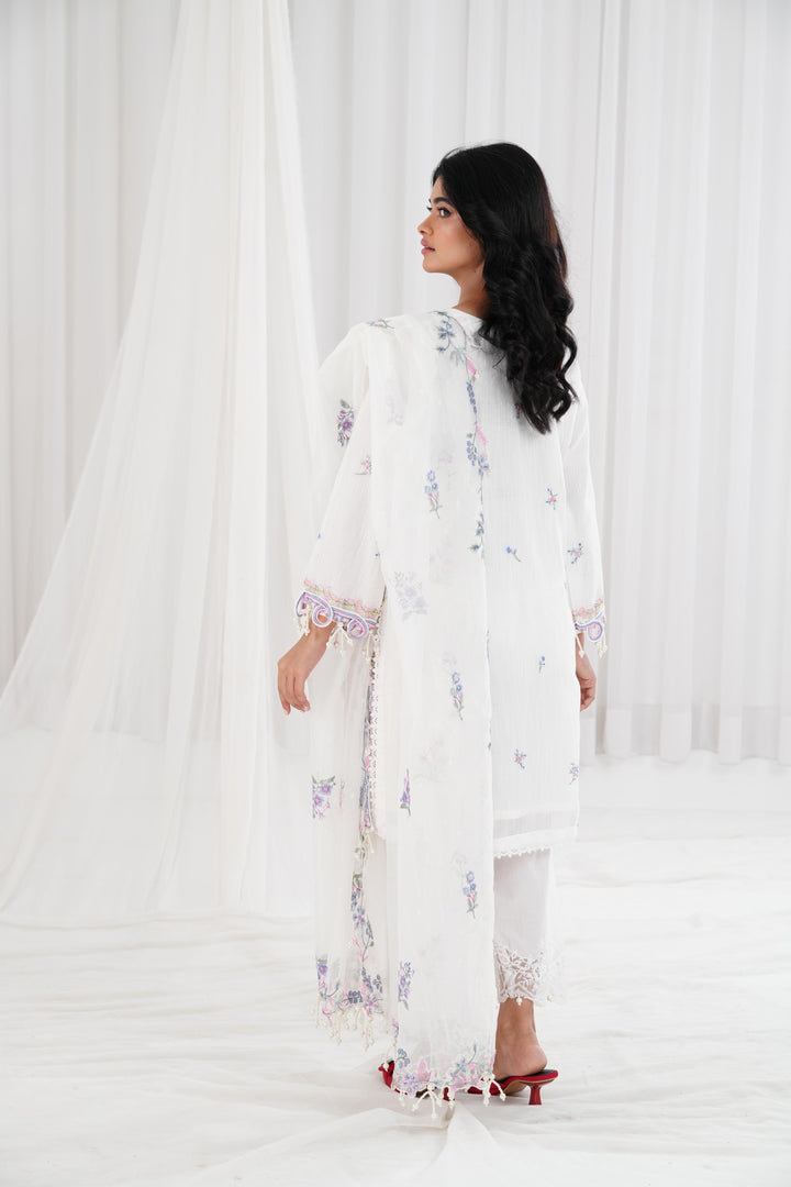 Lawn Off White  Stitched Suit - Sana Safinaz Muzlin 25'