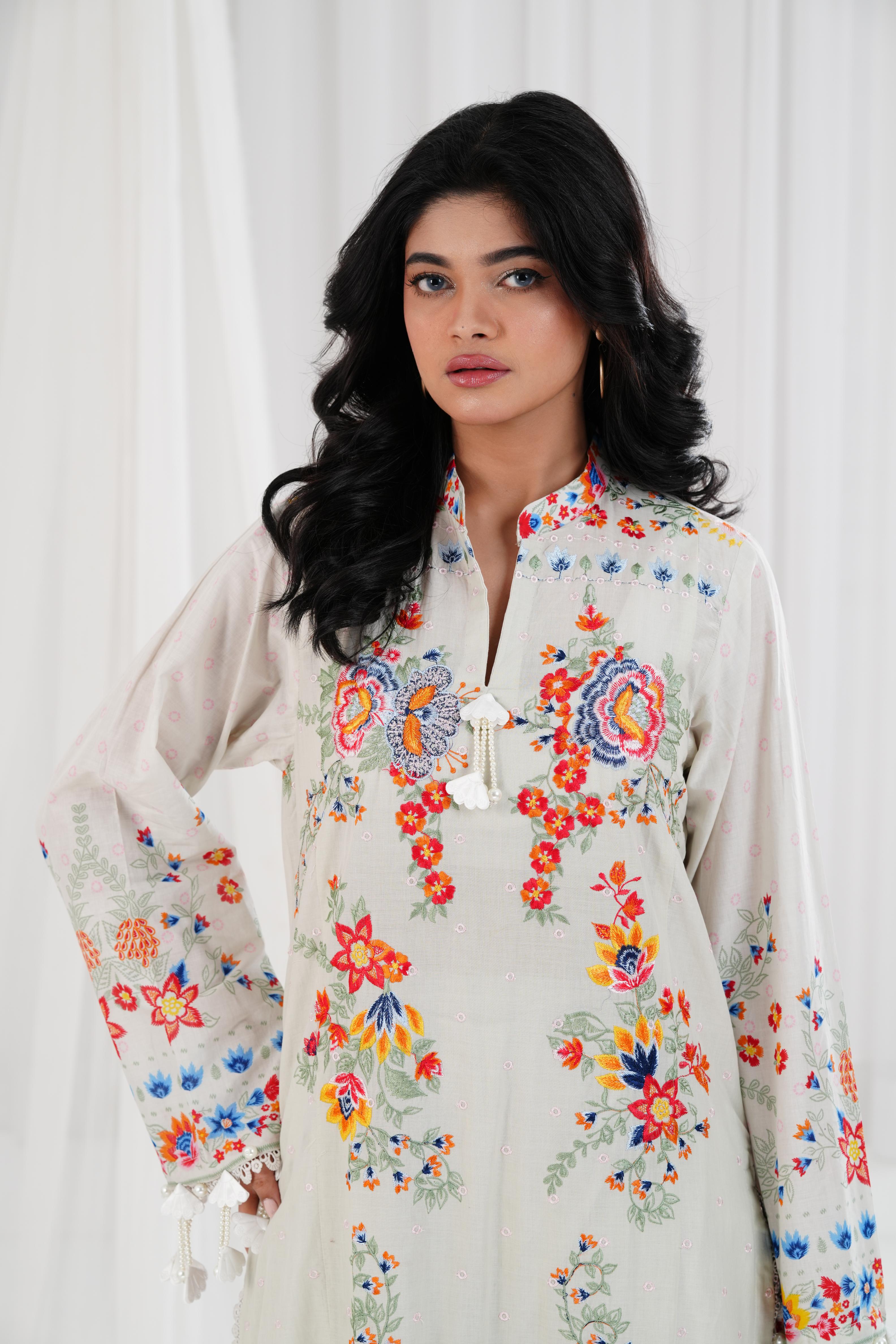 Lawn Off White Stitched Suit - Sana Safinaz Muzlin 25' – Janan