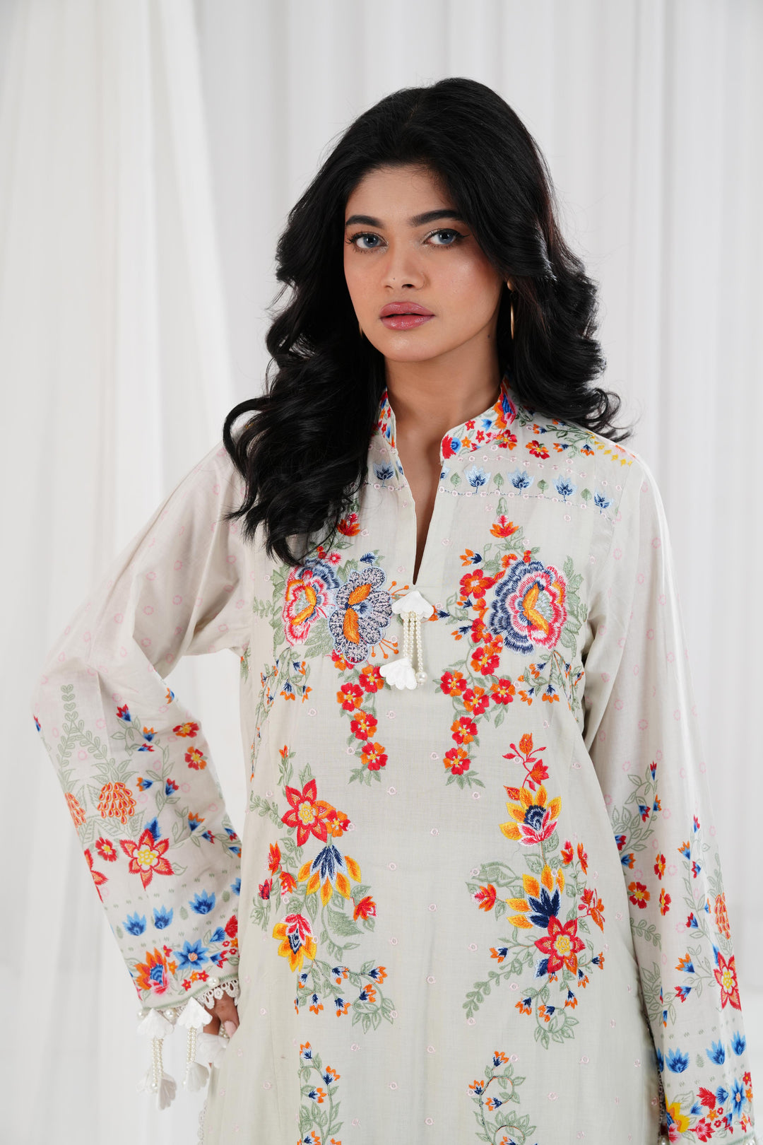 Lawn Off White  Stitched Suit - Sana Safinaz Muzlin 25'
