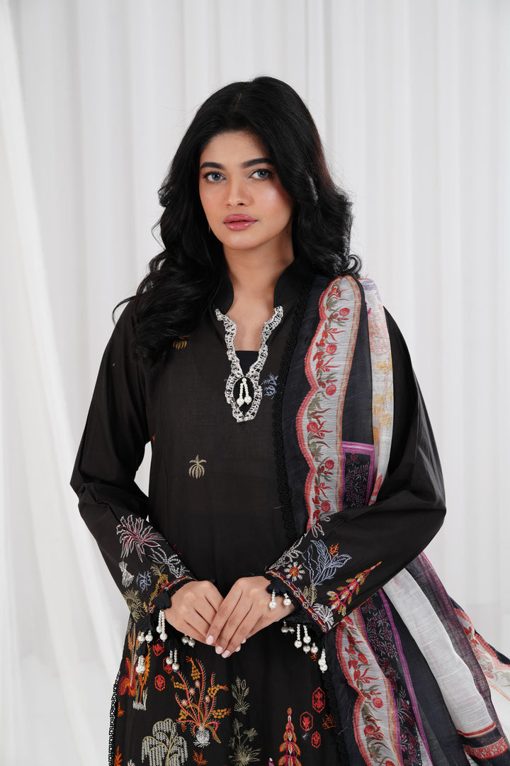 Lawn Black  Stitched Suit - Sana Safinaz Muzlin 25'