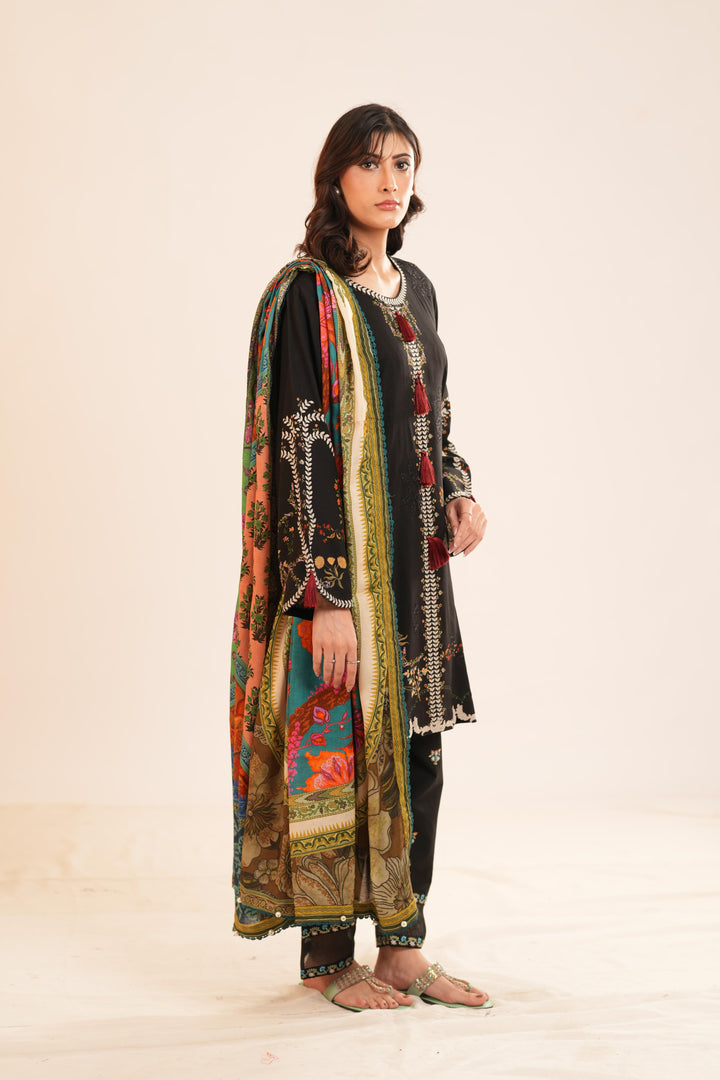 Design 15B - Sana Safinaz Muzlin Stitched