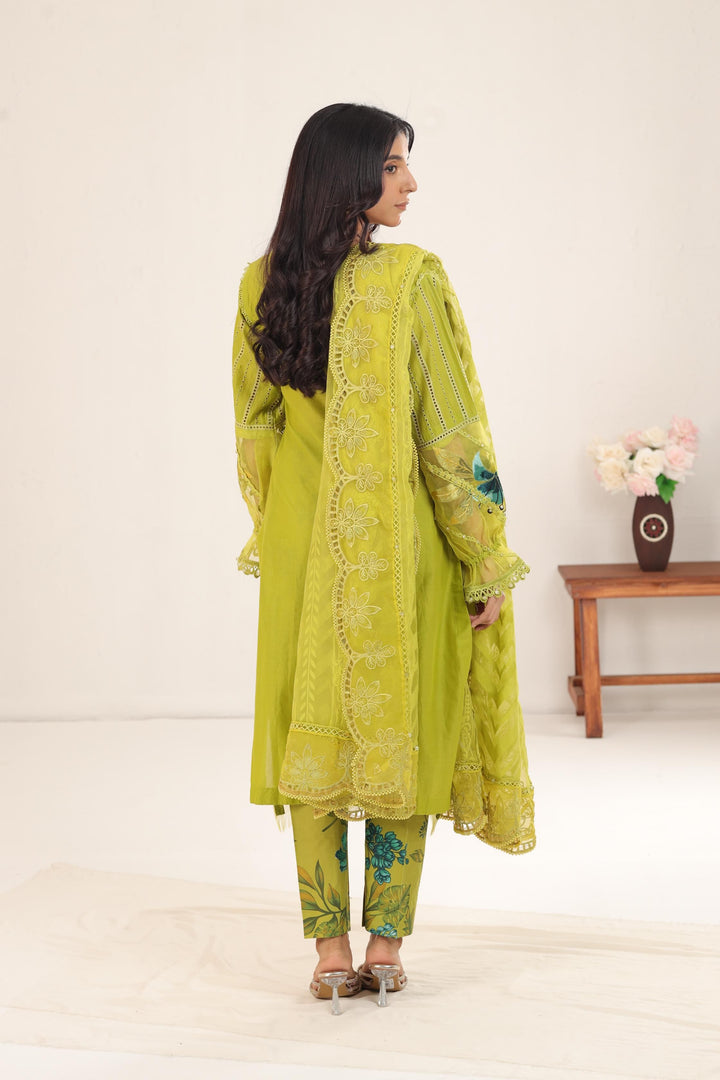 Design 8A - Maria B Luxury Festive