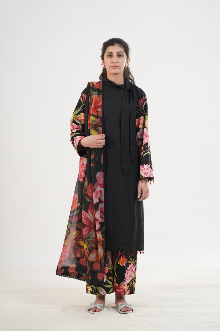 Design 1B - Maria B M-Basic Stitched