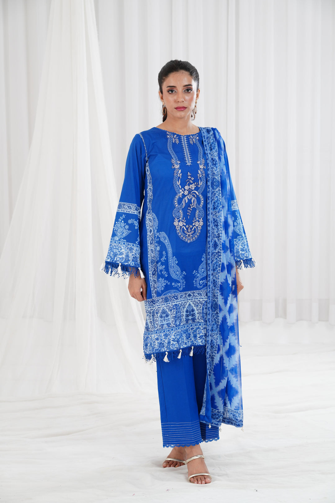 Design 3B - Maria B Summer M Basics Stitched