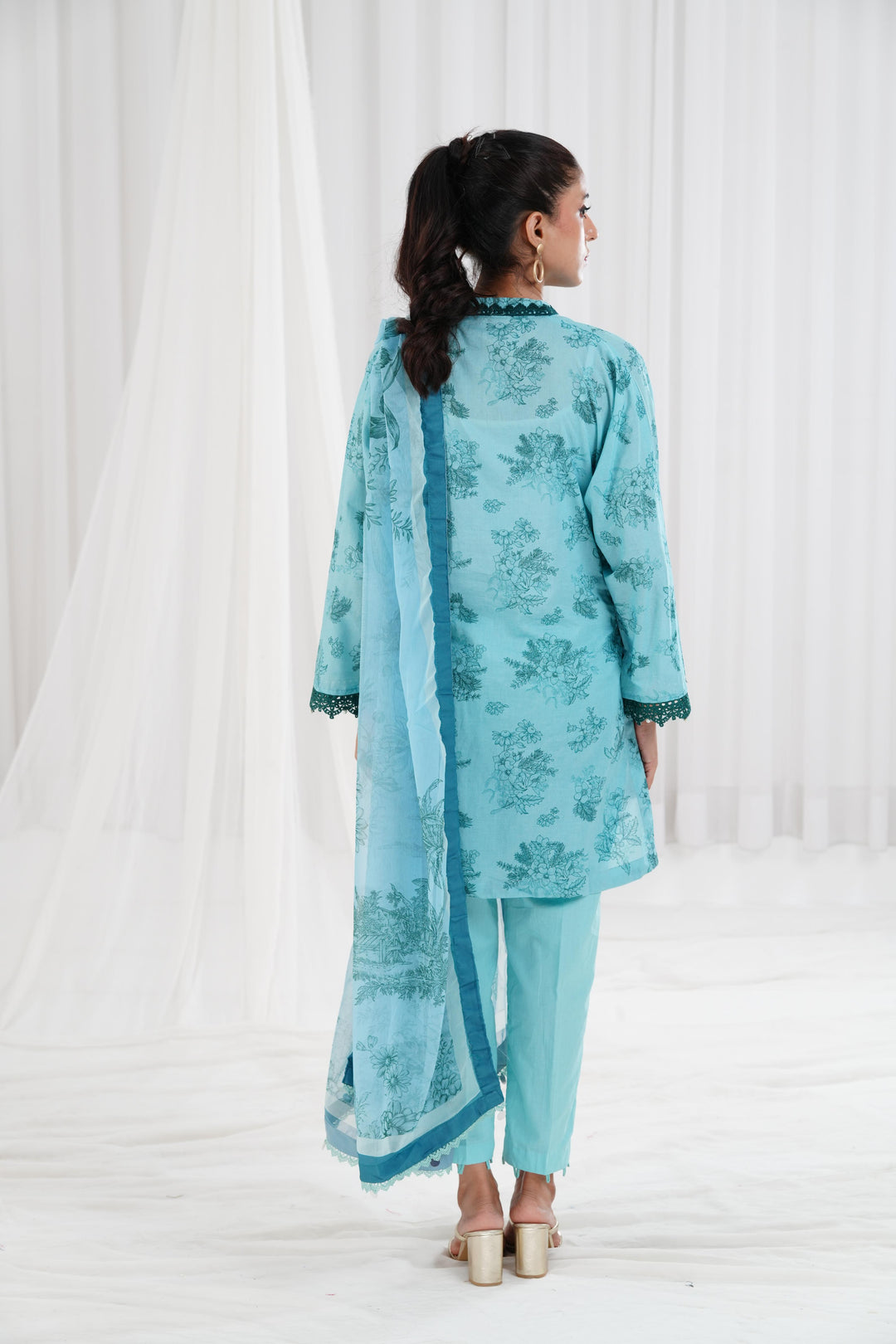 Design 8B - Maria B Summer M Basics Stitched
