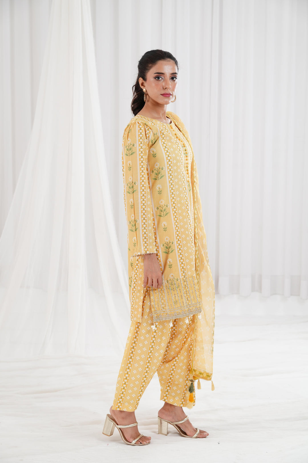Design 11A - Maria B Summer M Basics Stitched
