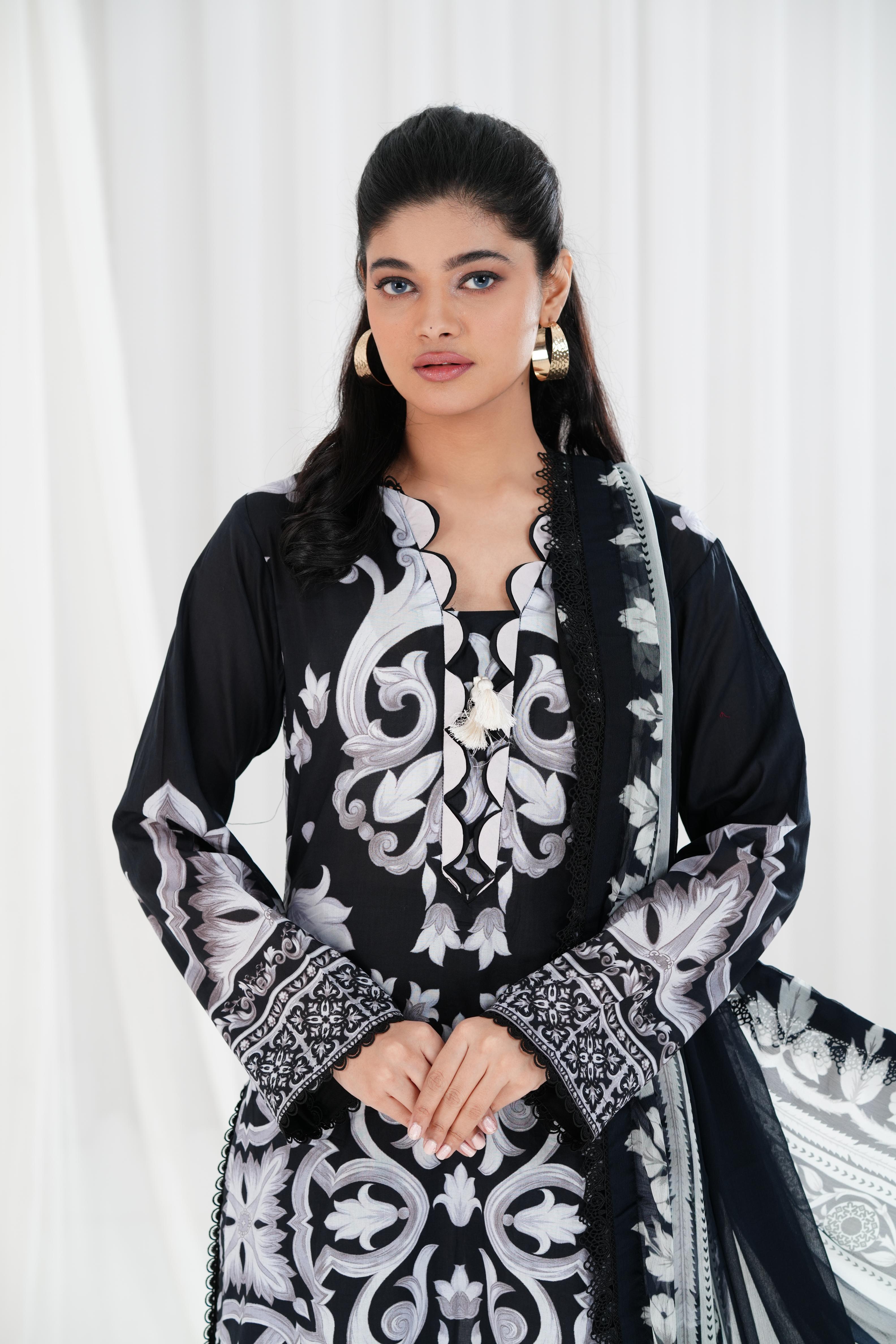 美品♡MARIA FULL SUIT ブラック Maria B Unstitched Embroidered Chiffon Suit | MPC-25-104-Black