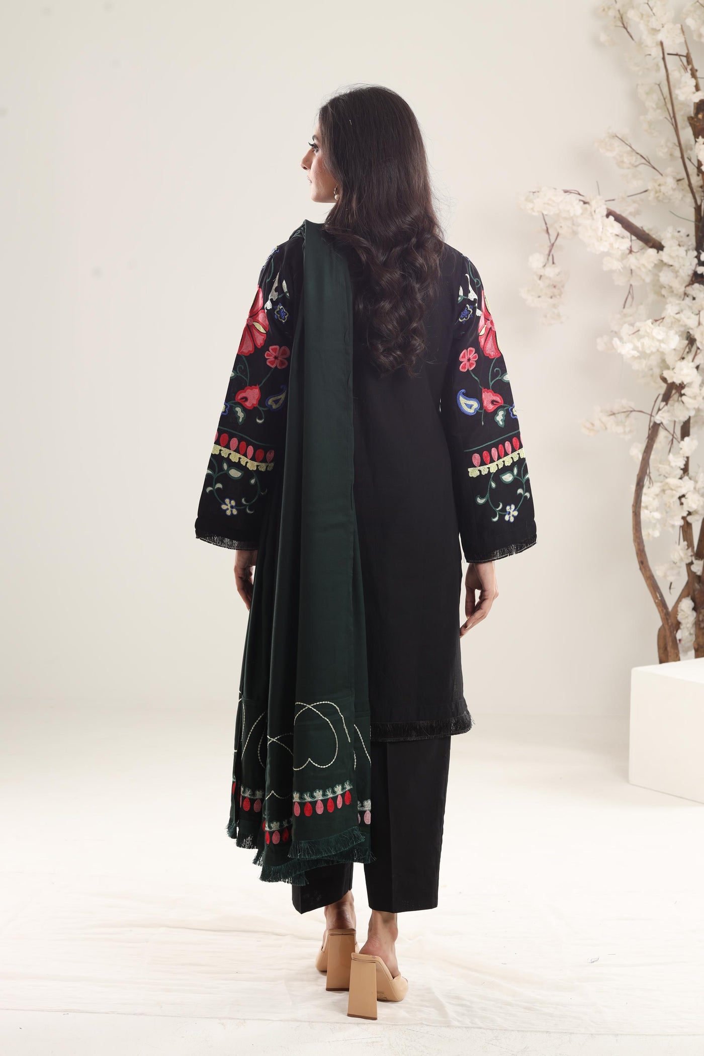 Moonstone-1B - Coco by Zara Shahjahan Winter Stitched