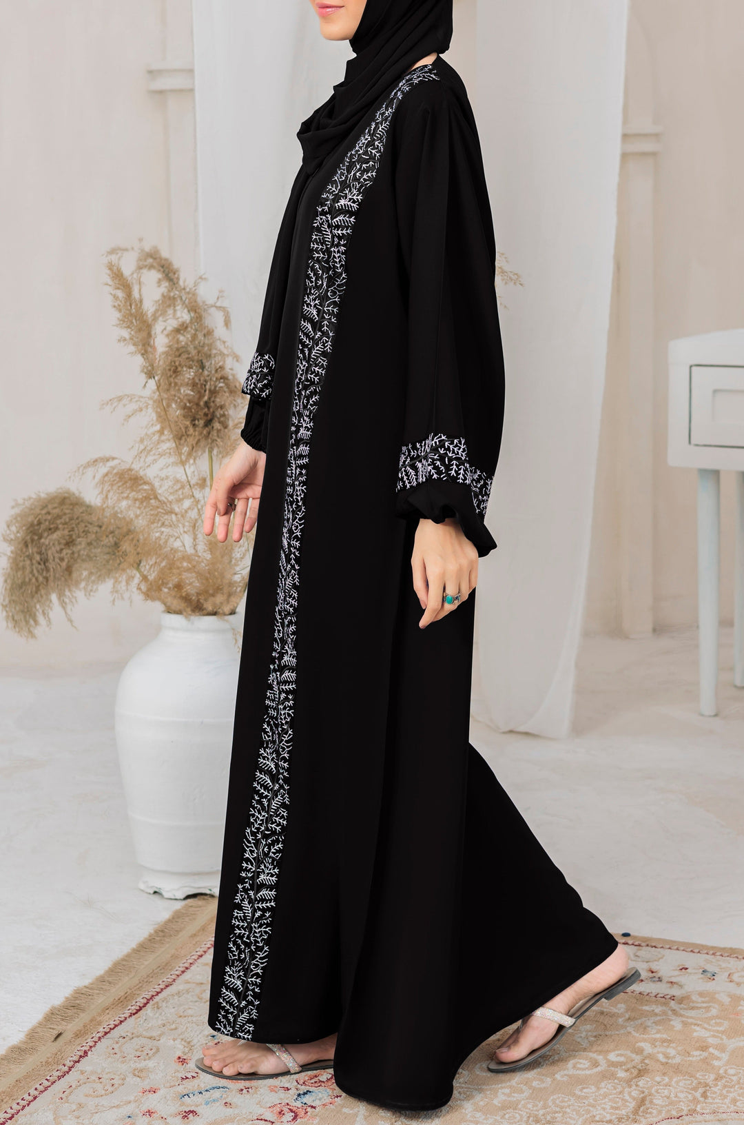 Mubashira Abaya