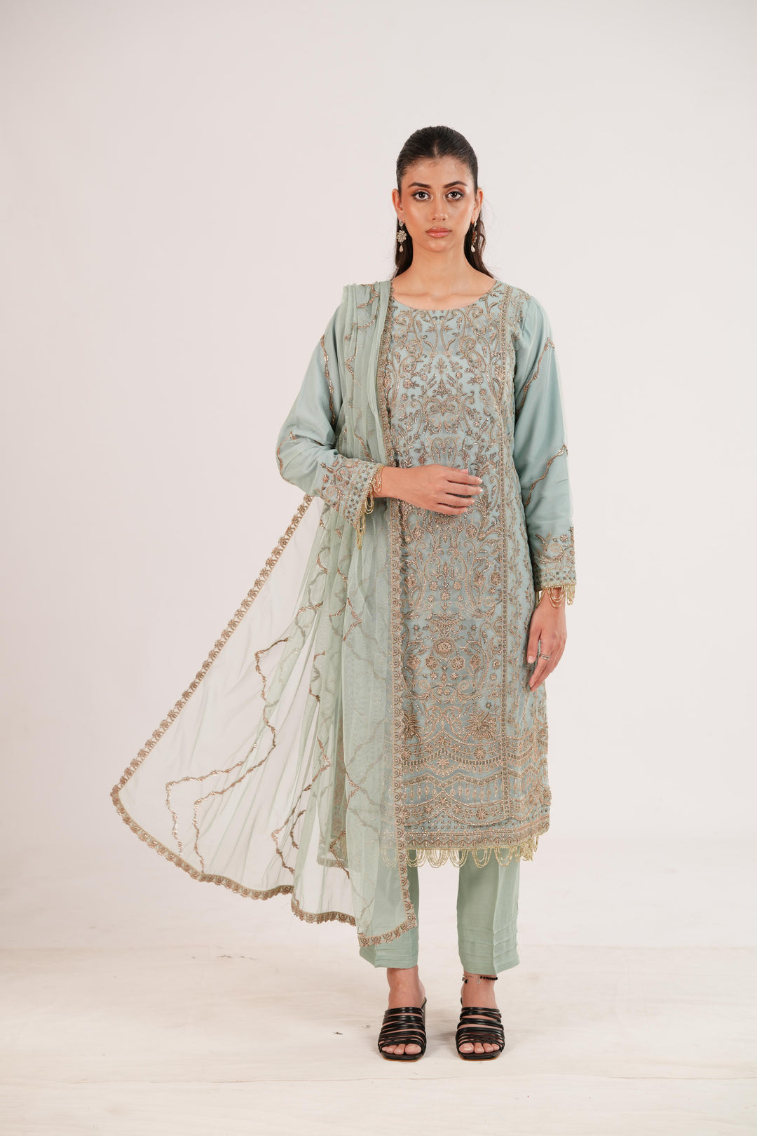 Zarqa - Zarif Mahrosh Collection Stitched