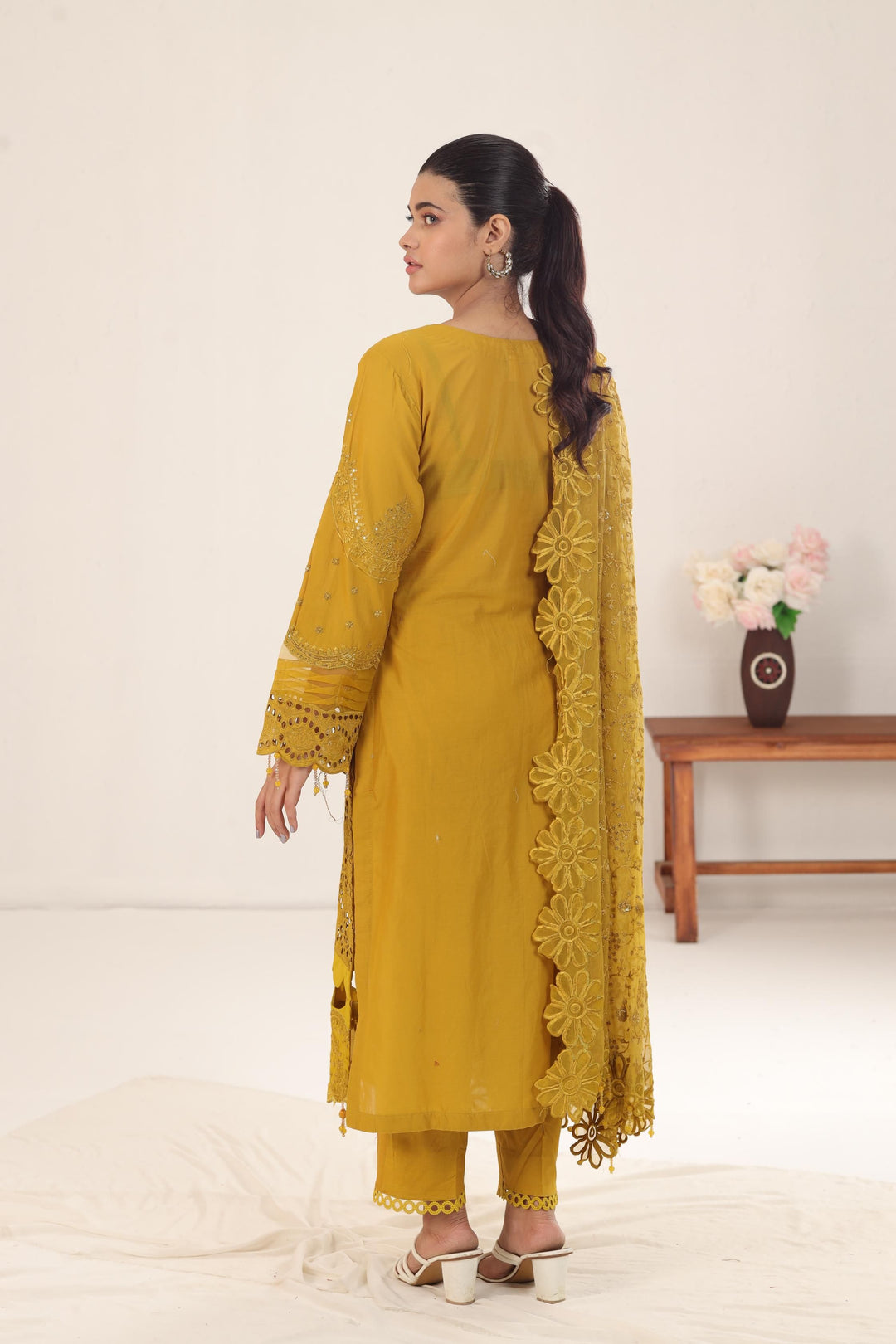 NDS-100 - Nureh Mela Festive Collection