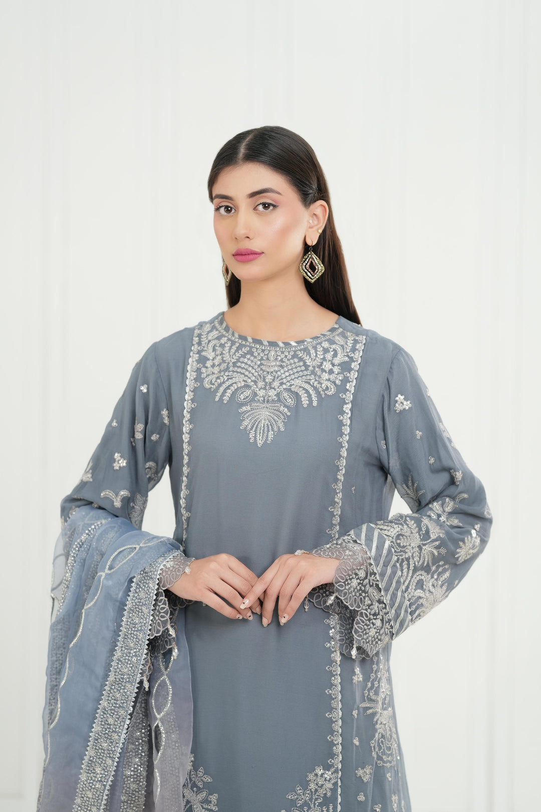 Nilmah - Zarif Bayaan Formals Stitched