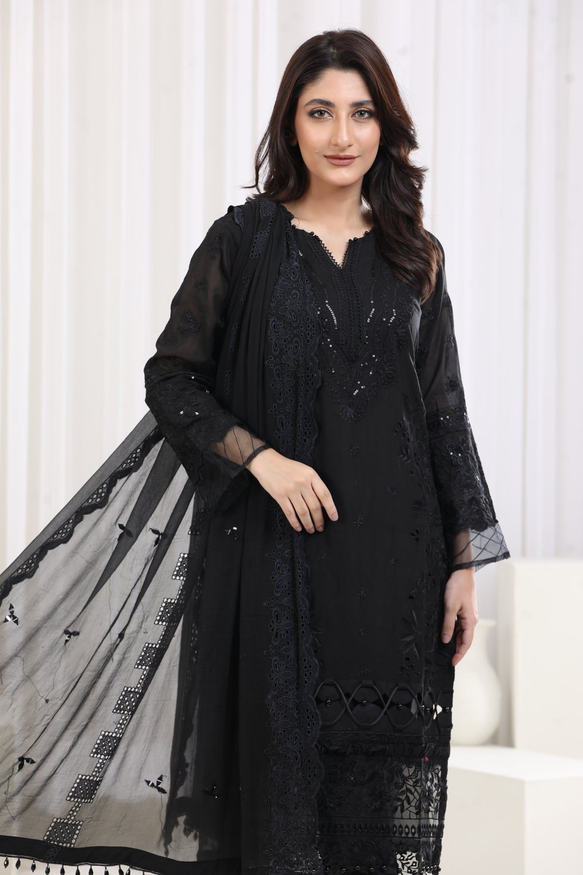 NS-86 - Nureh Swiss Lawn Collection