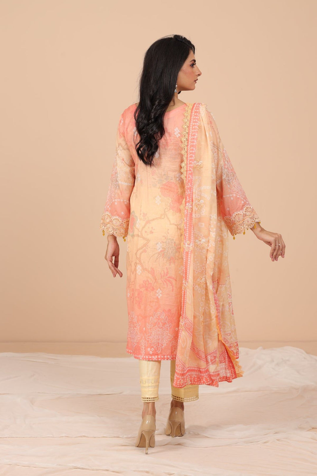 NSG-117 - Nureh Gardenia Collection