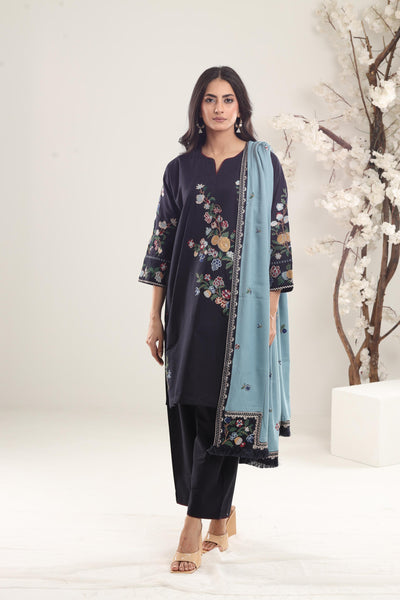 Onxy-7B - Coco by Zara Shahjahan Winter Stitched