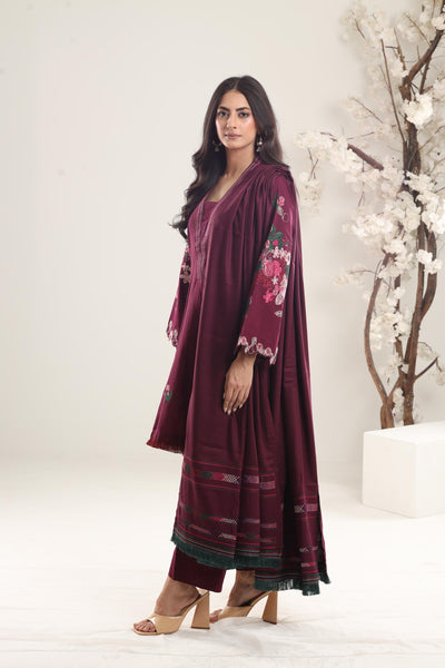 Opal-6B - Coco by Zara Shahjahan Winter Stitched