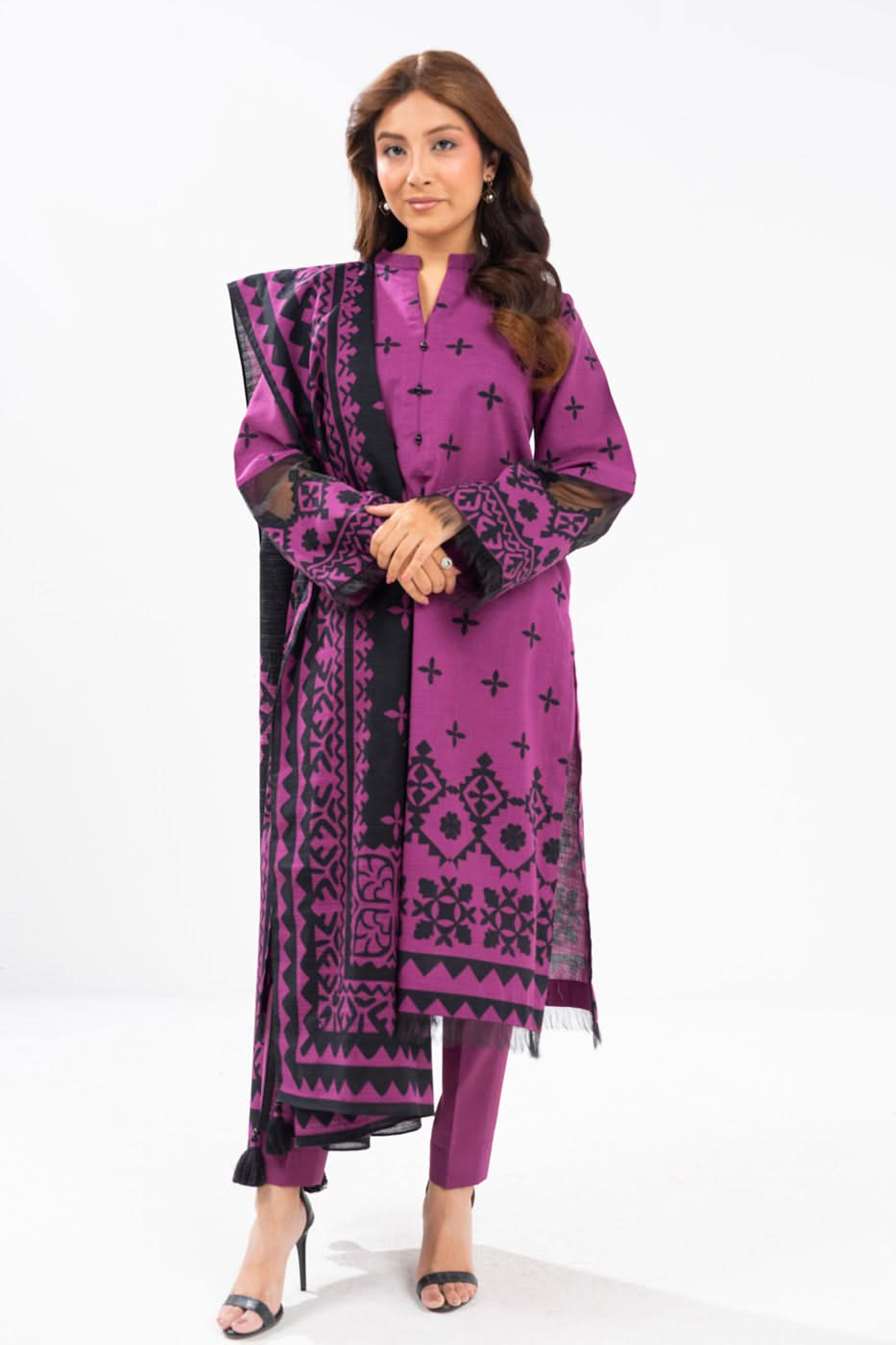 Printed Khaddar Suit Magenta Unstitched Suit - Alkaram