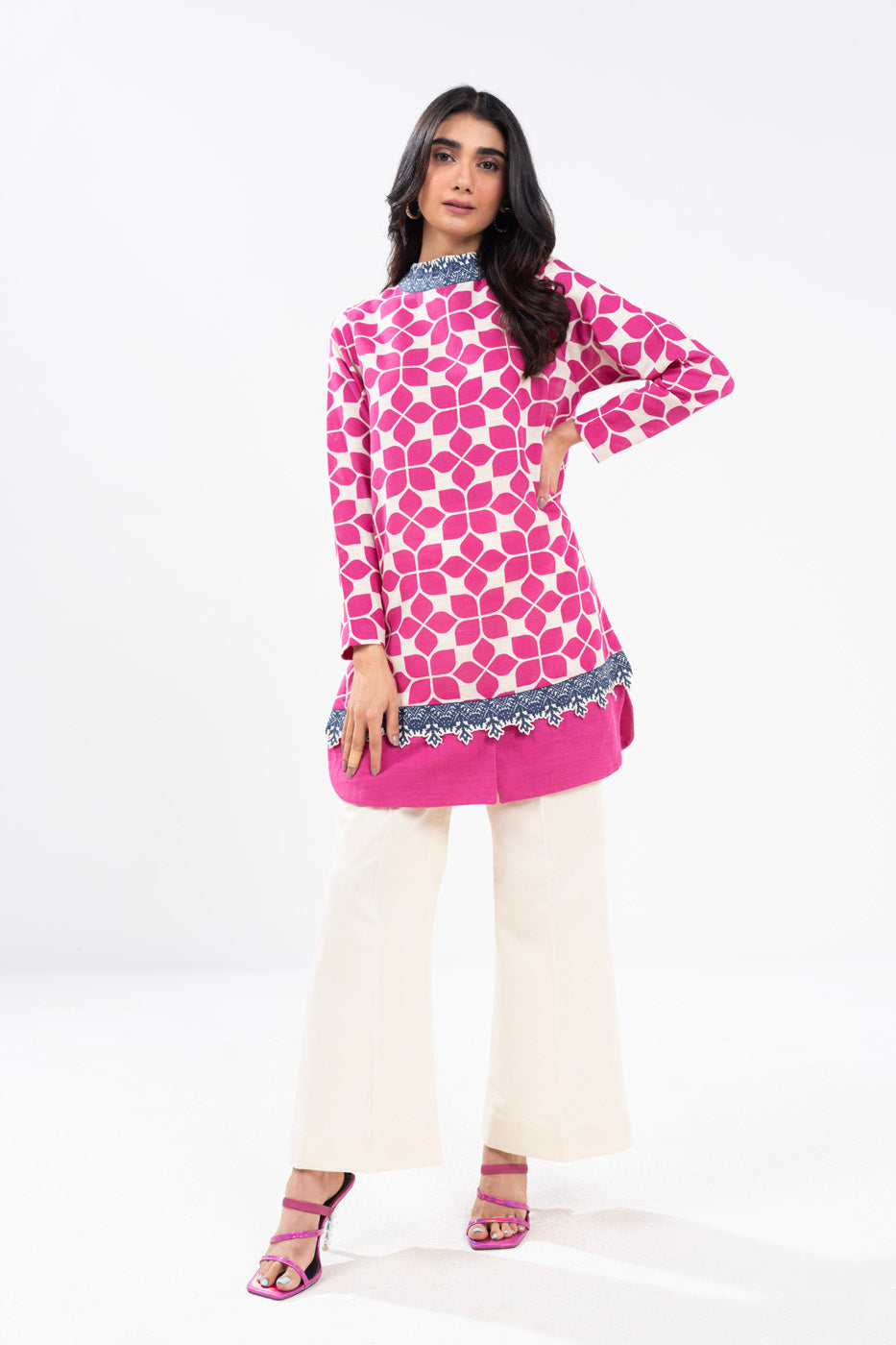 Printed Khaddar Pink Unstitched Suit - Alkaram