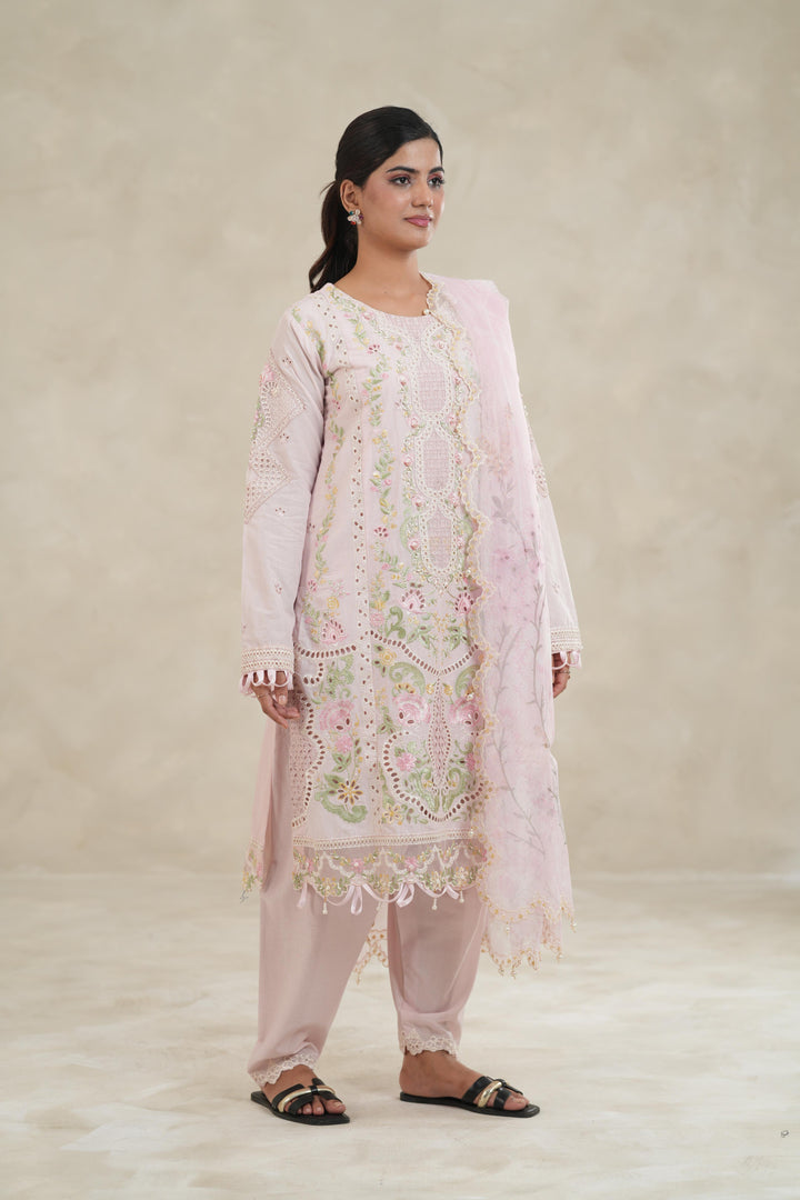 Pink Breeze - Tales of Petals Stitched by Sardinia