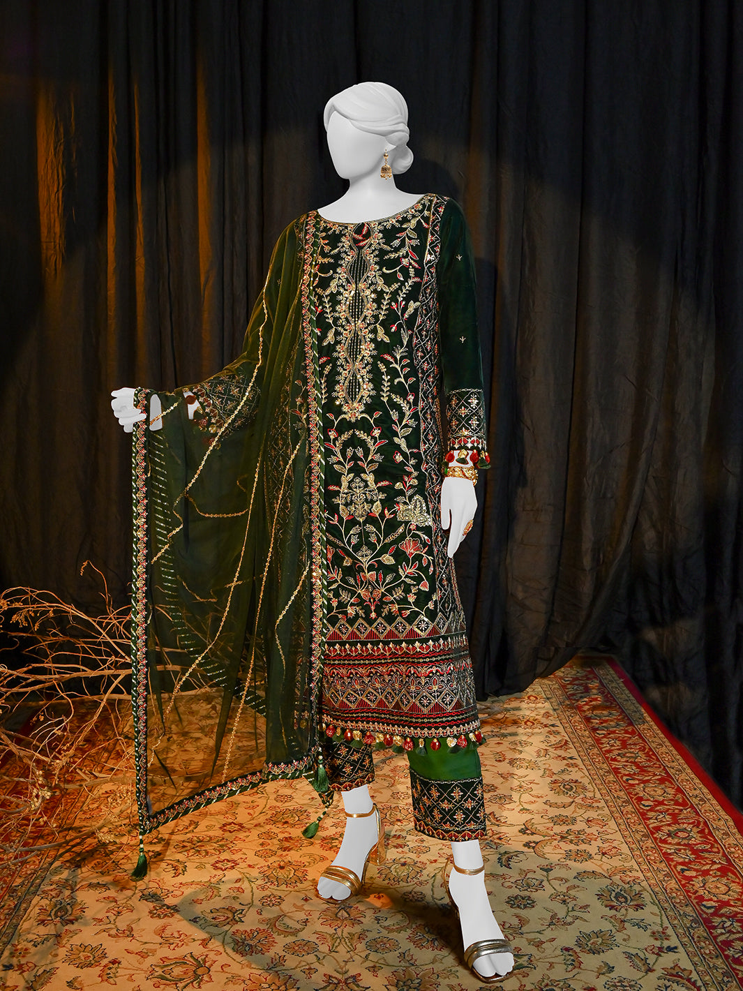 Velvet Green Unstitched Suit - Panjnad by J. Junaid Jamshed