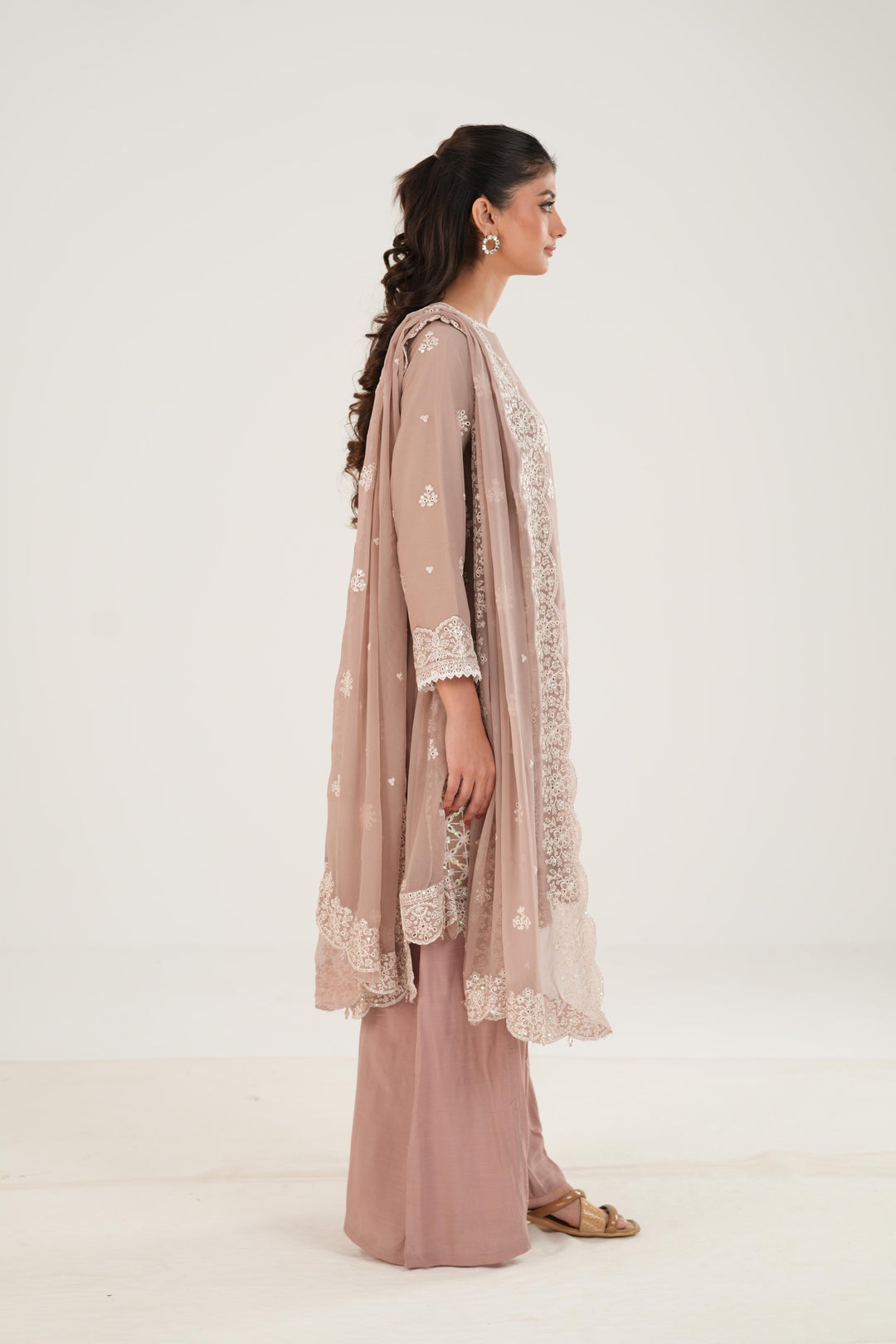 Powder Bloom - Farasha Essence Formals Stitched