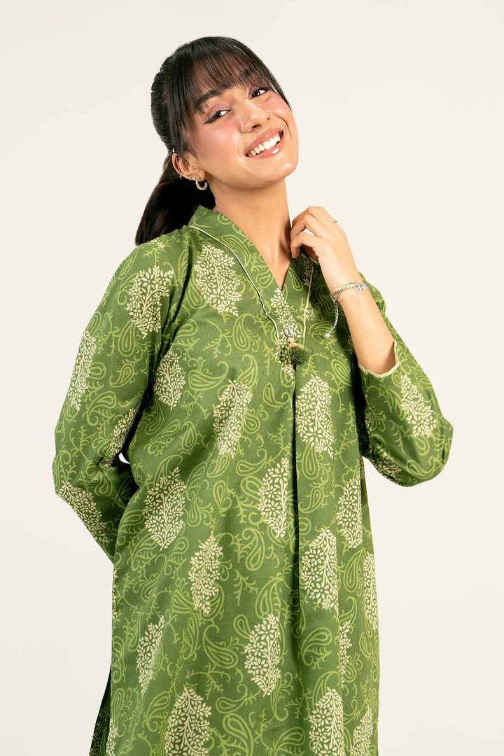 Cambric Green Stitched Suit - Nishat