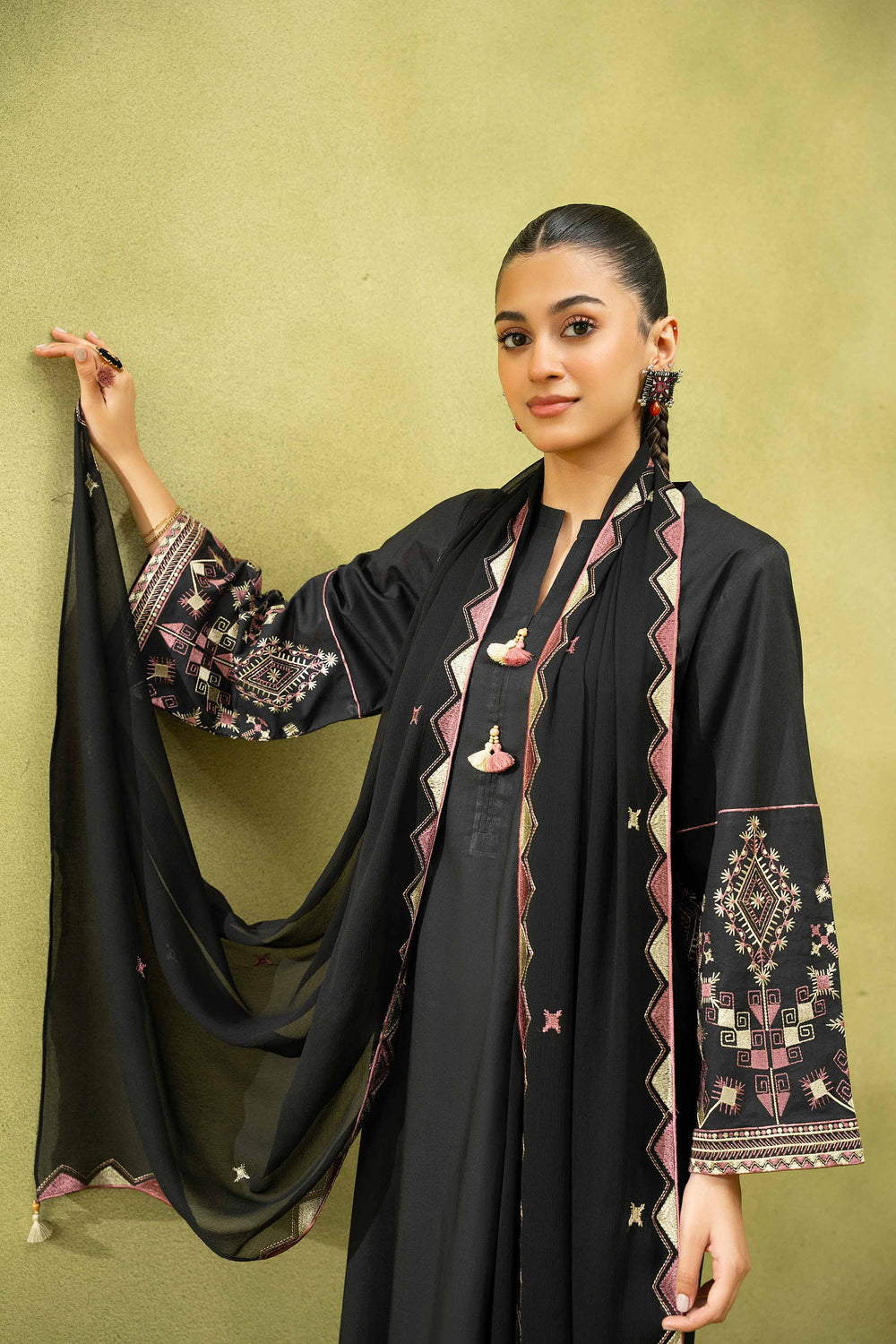 Cambric Black Stitched Suit - Nishat