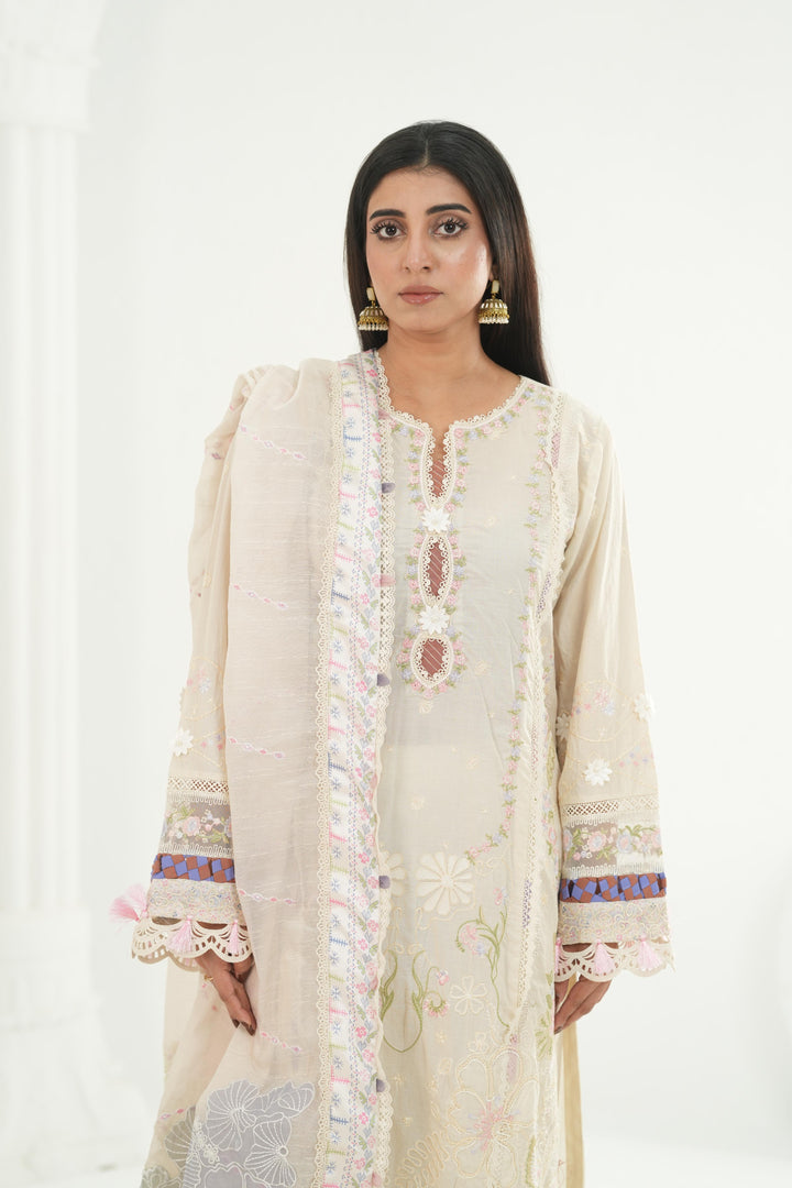 Elma - Qalamkar Festive Lawn '26 Stitched