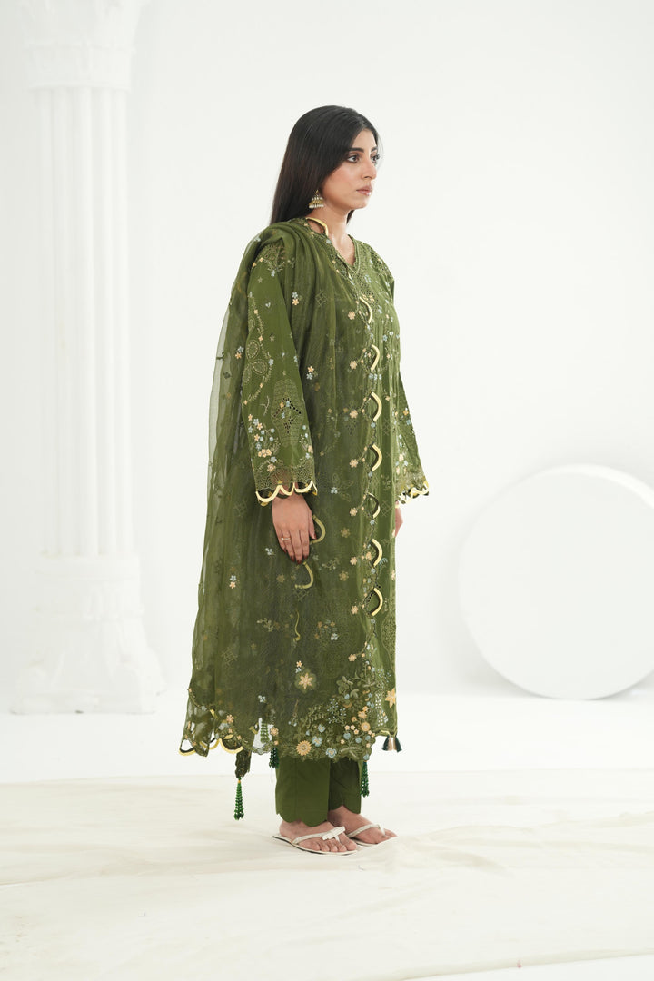 Vesta - Qalamkar Festive Lawn '26 Stitched
