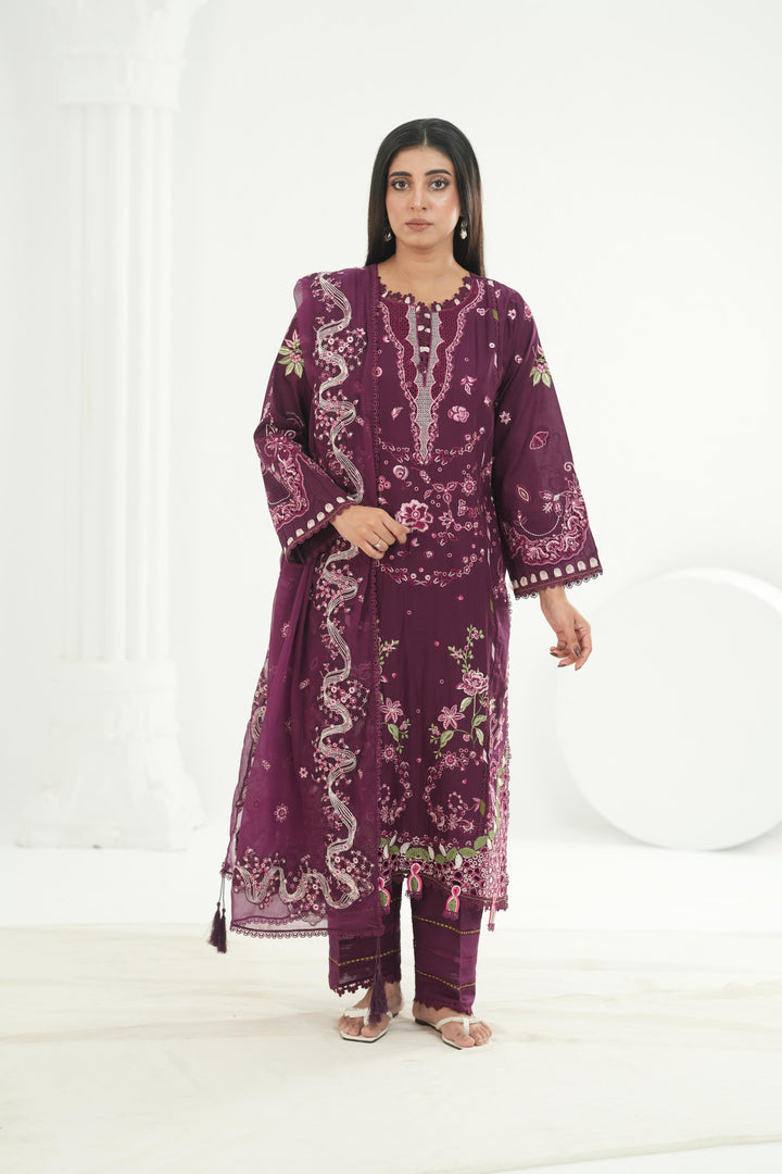 Tresa - Qalamkar Festive Lawn '26 Stitched