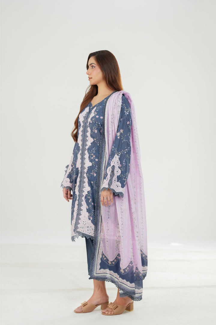 Zeena - Qalamkar QPrint Drop III Stitched