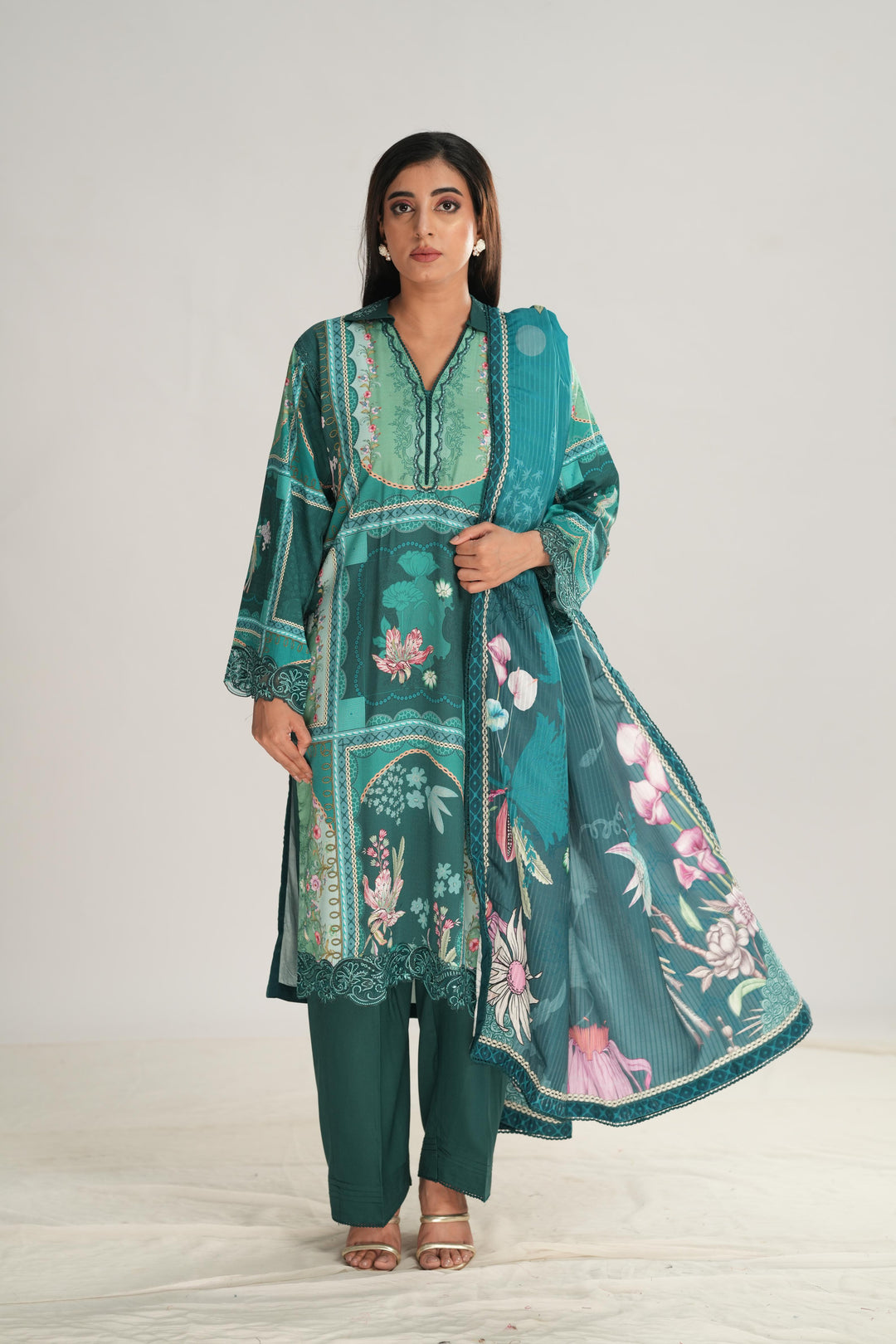 Anika - Qprints by Qalamkar Stitched