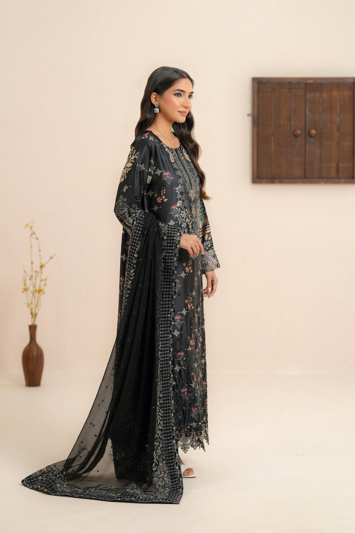 Silk Black Stitched Suit - Nureh
