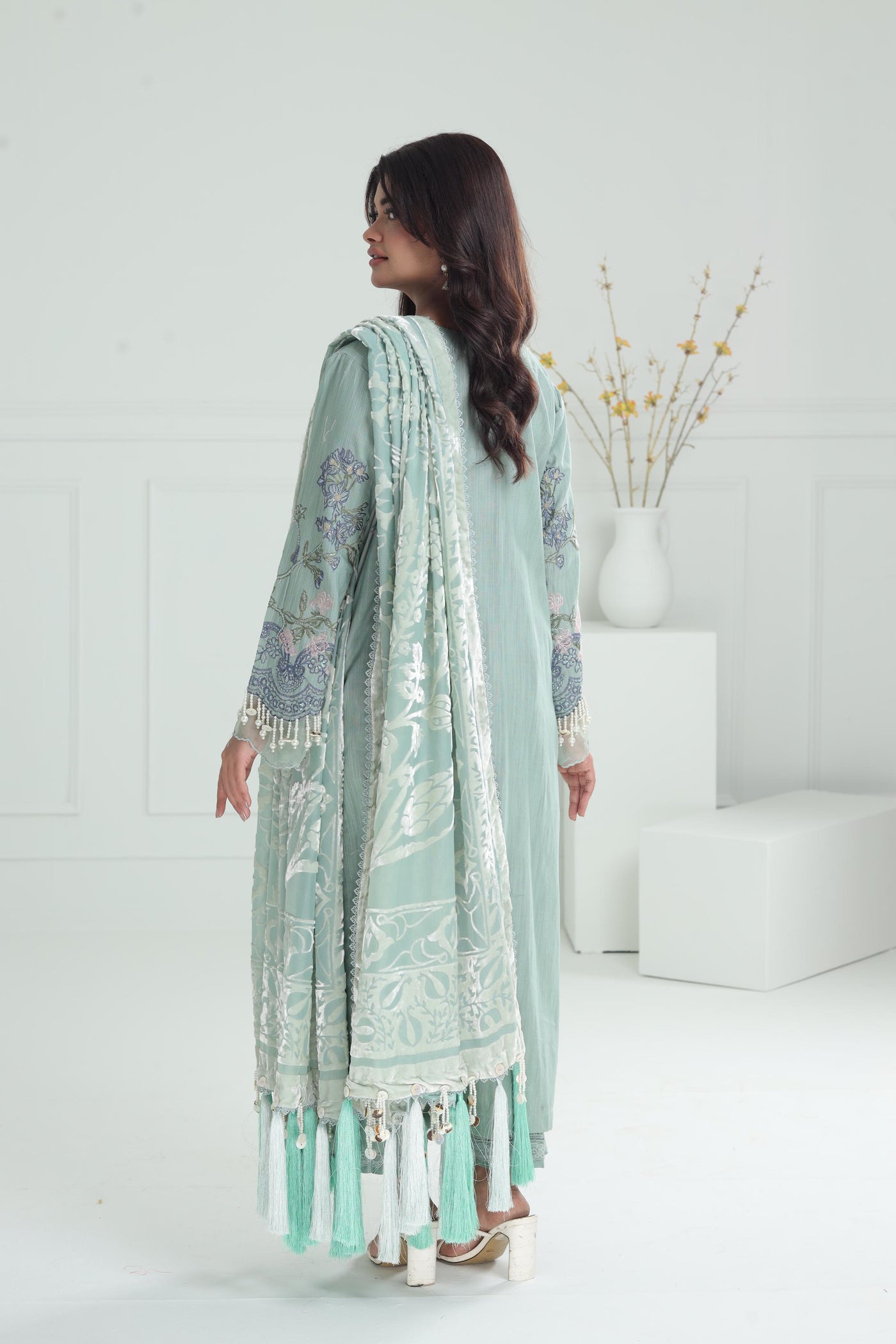 Design 5A - Sana Safinaz Winter Luxury Stitched Collection