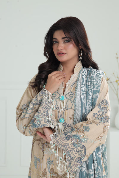 Design 5B - Sana Safinaz Winter Luxury Stitched Collection