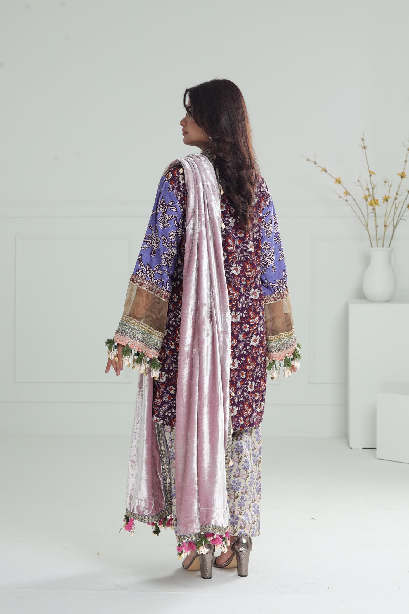 Design 6B - Sana Safinaz Winter Luxury Stitched Collection