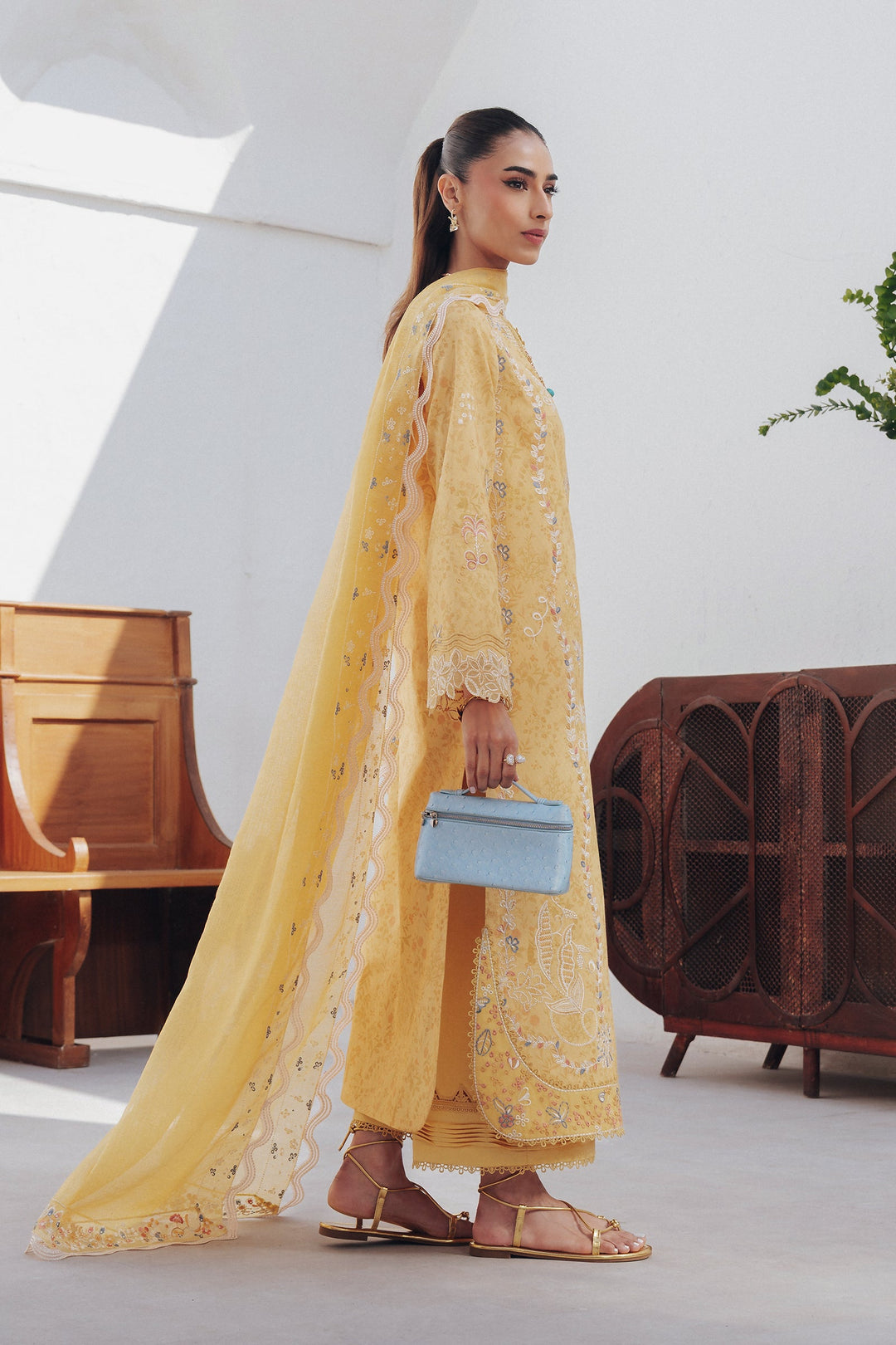 Clara - Qalamkar Basic Pret '26 Stitched