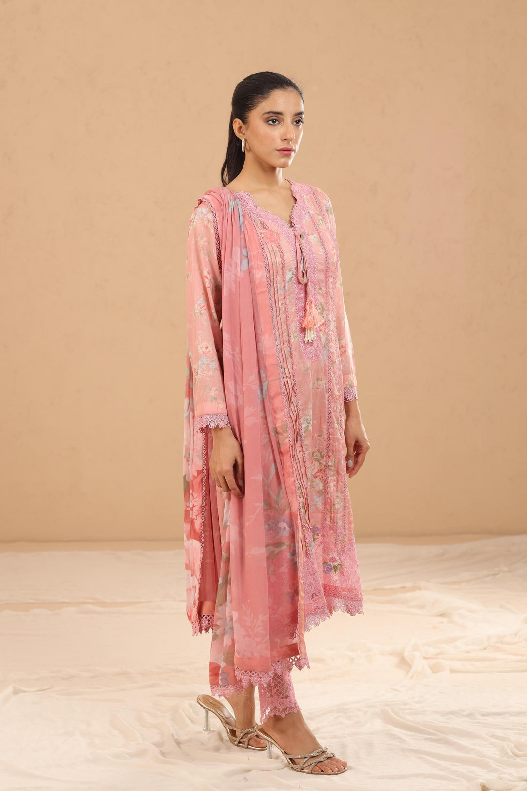 Design 4A - Sobia Nazir Vital Stitched