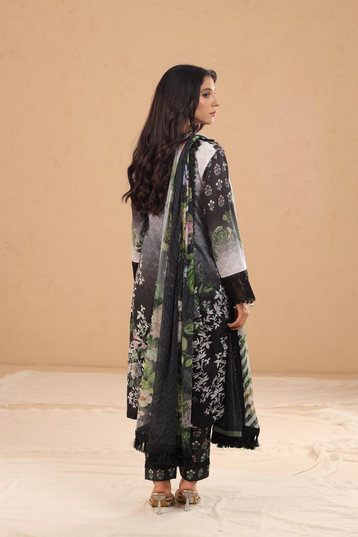 Design 7B - Sobia Nazir Vital Stitched