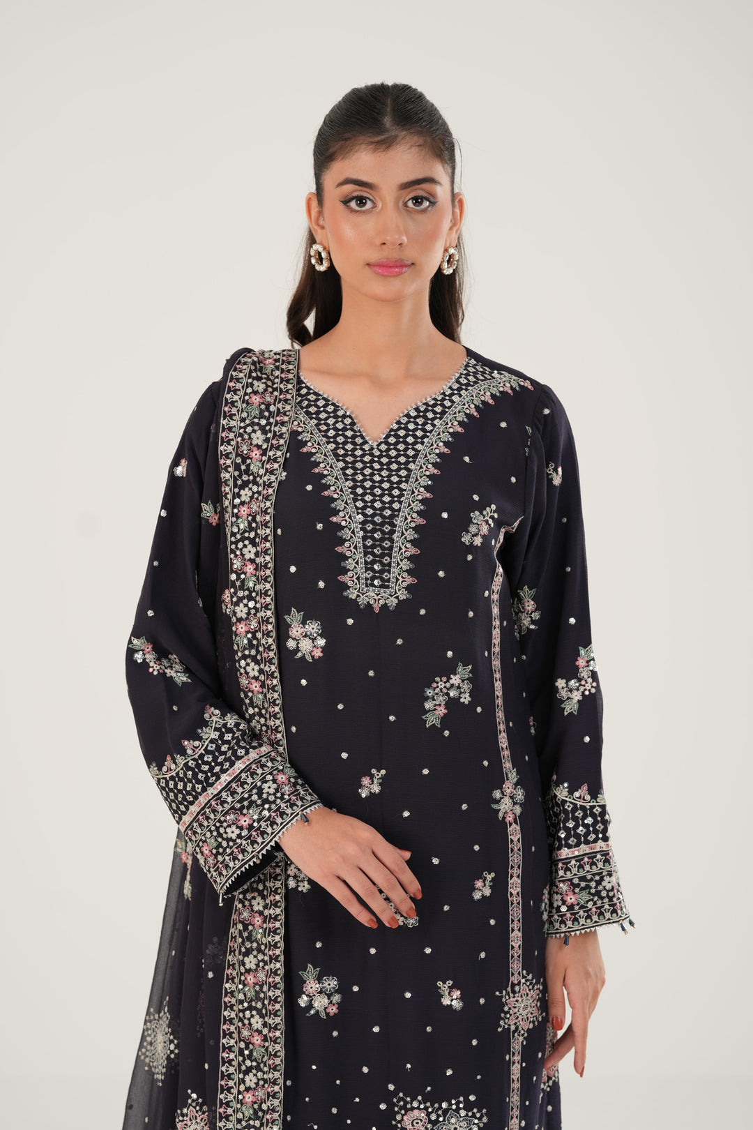 Seren Wave - Farasha Essence Formals Stitched