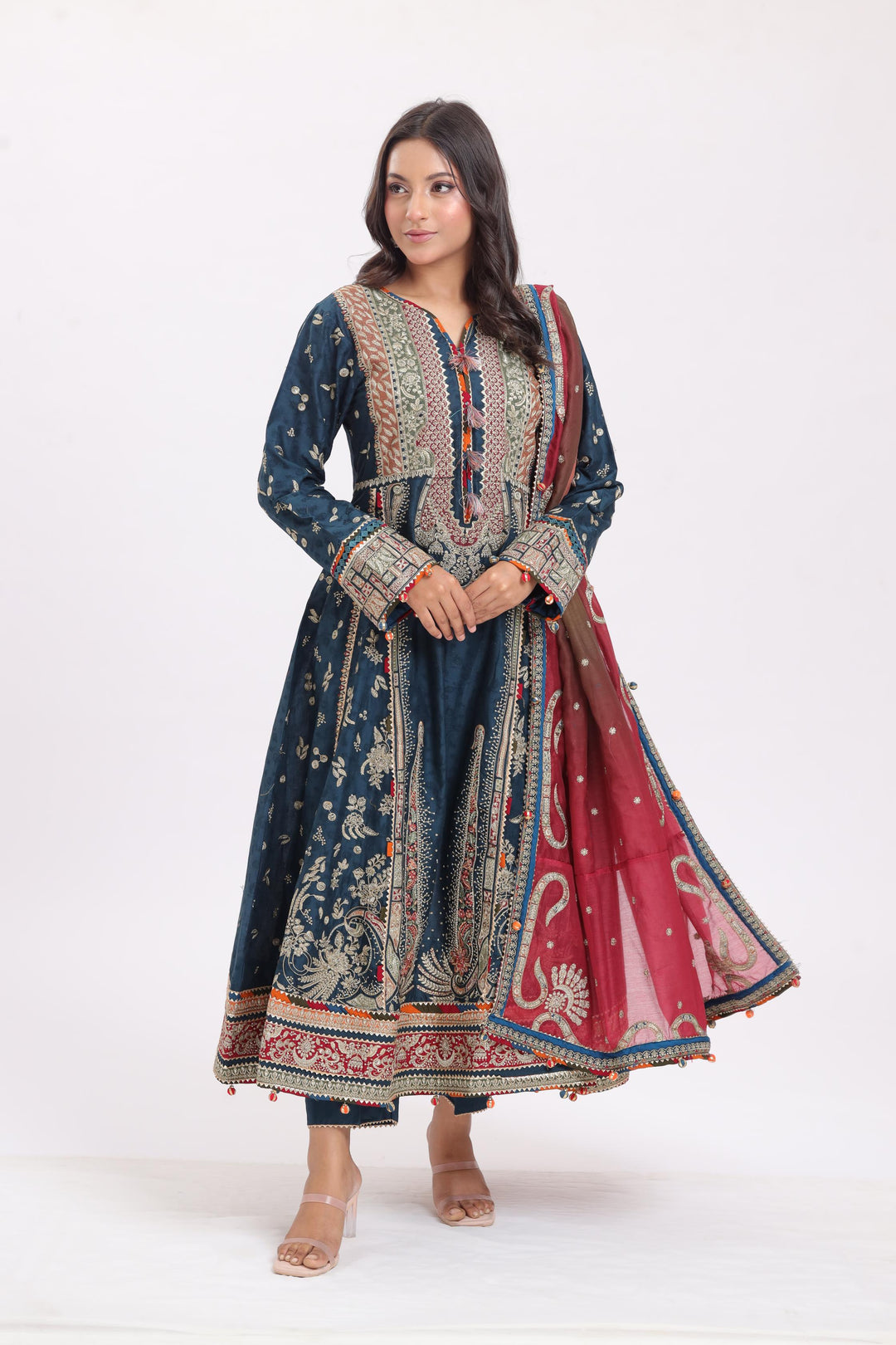 Design 3 - Jazmin Shahkaar Luxury Lawn Stitched