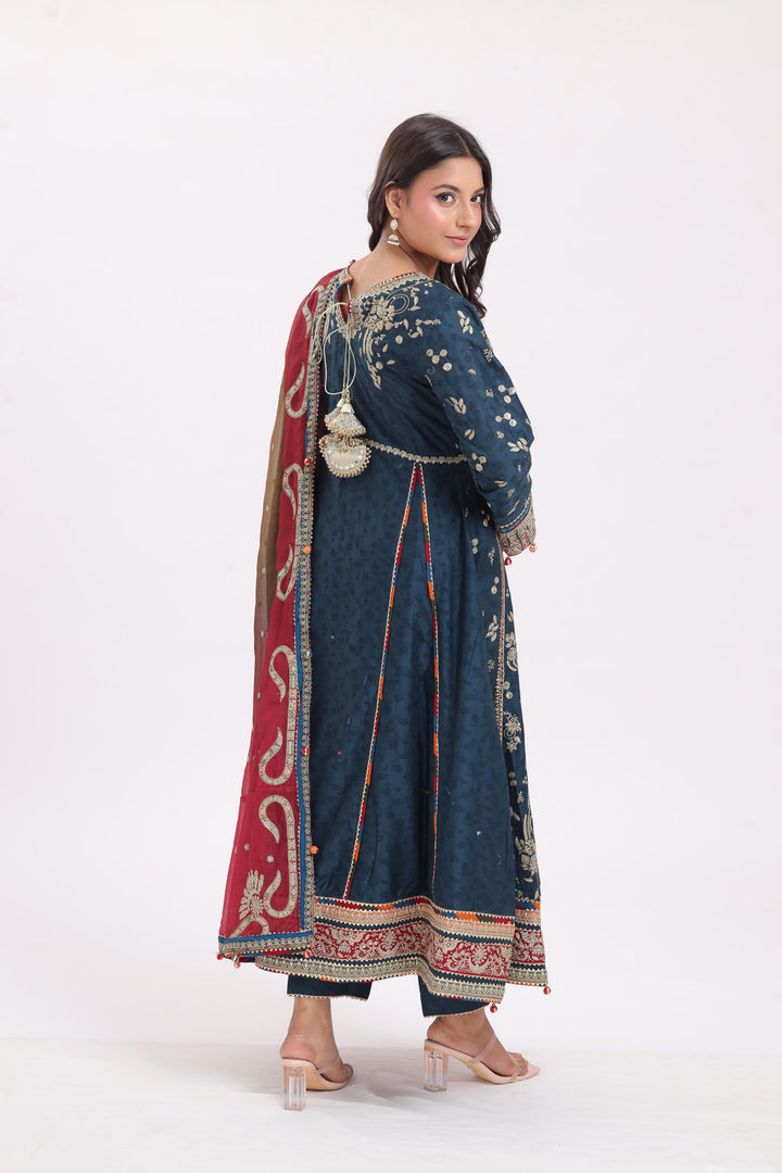 Design 3 - Jazmin Shahkaar Luxury Lawn Stitched