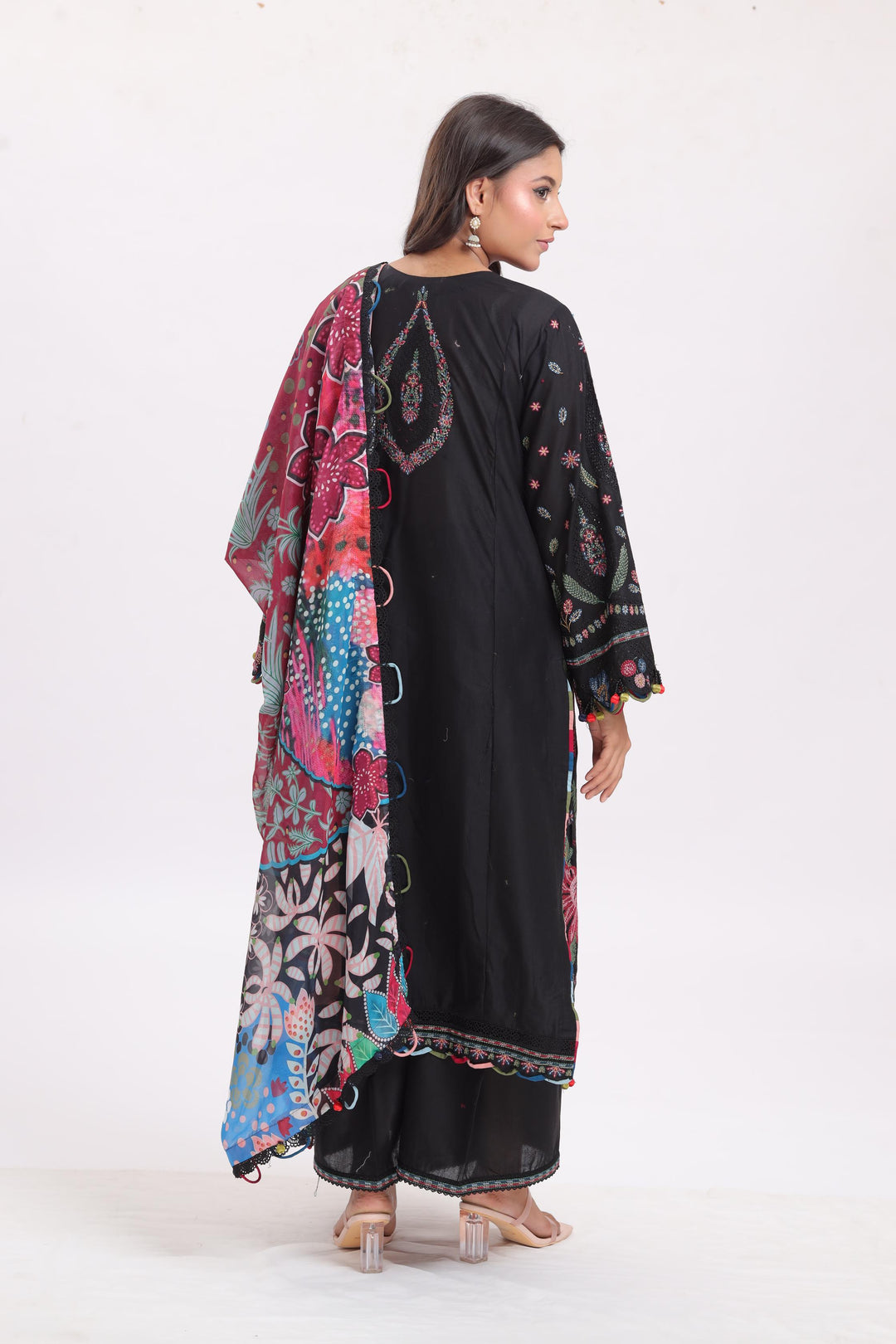 Design 10 - Jazmin Shahkaar Luxury Lawn Stitched