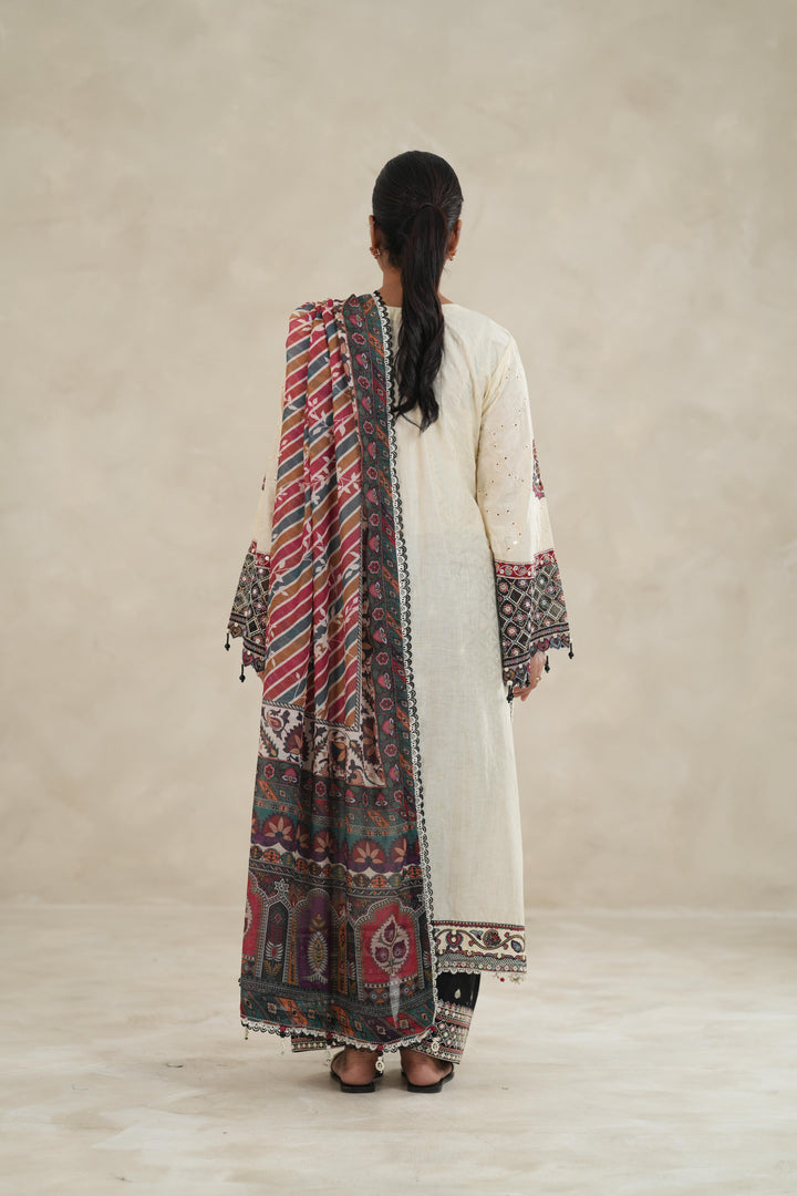 Design 2 - Jazmin Shahkar Luxury Stitched