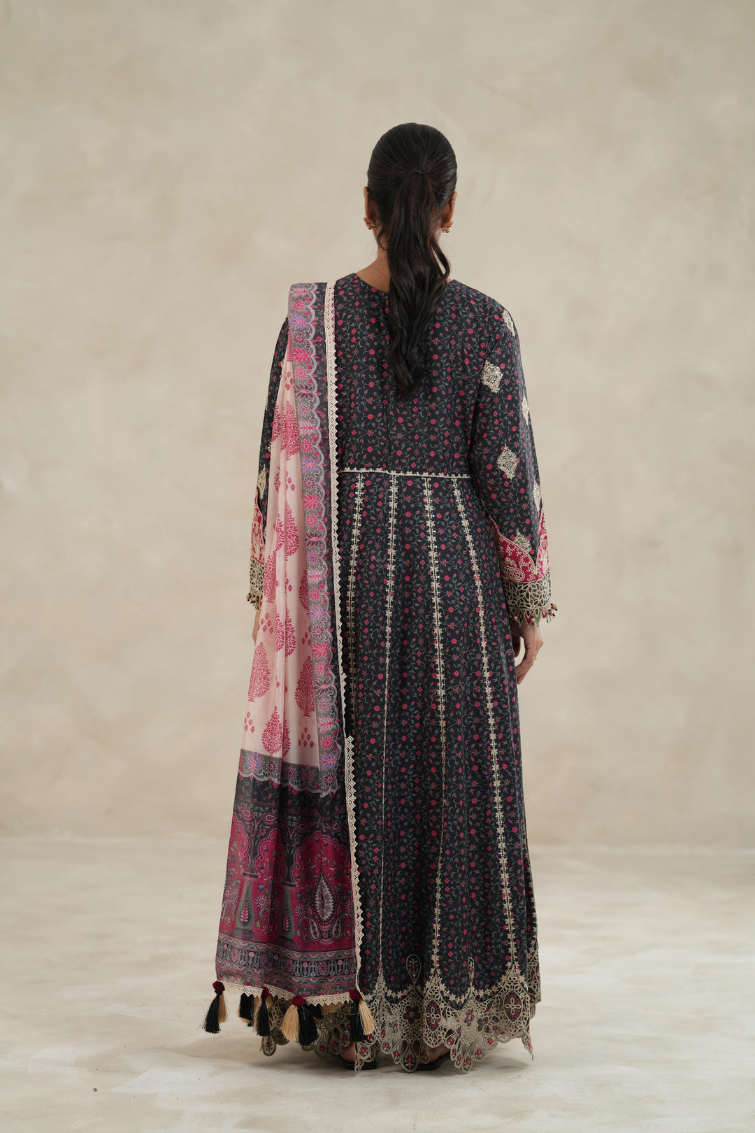 Design 9 - Jazmin Shahkar Luxury Stitched