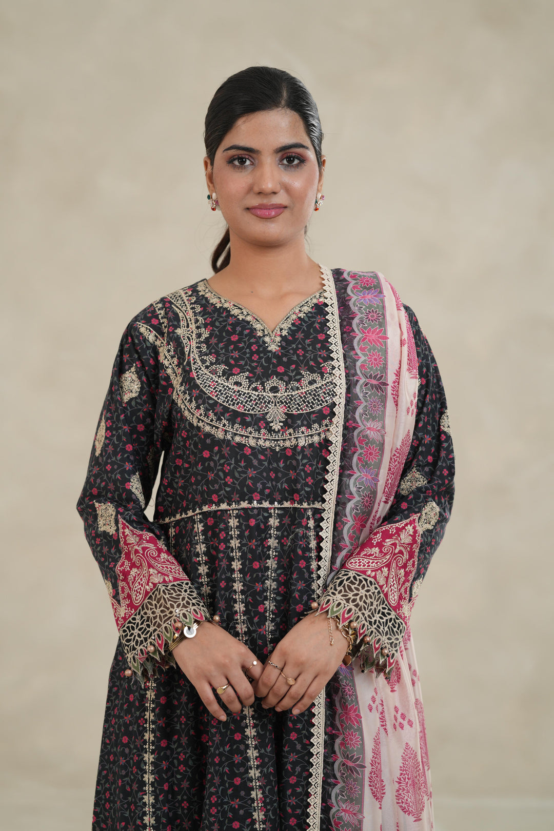 Design 9 - Jazmin Shahkar Luxury Stitched