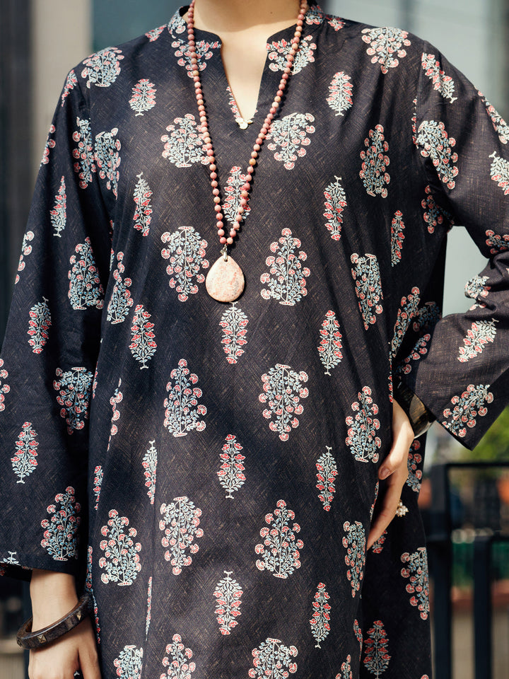 Lawn Black Stitched Suit - Almirah