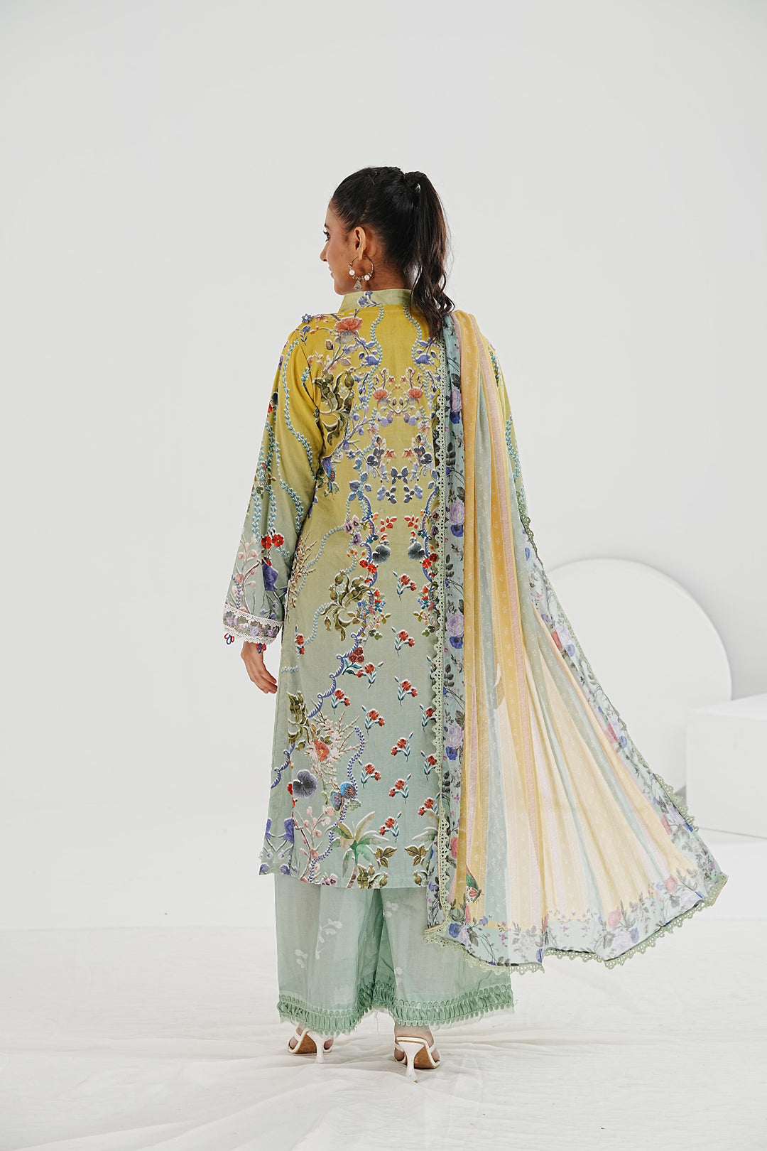 Design 2B - Sobia Nazir Basic Stitched