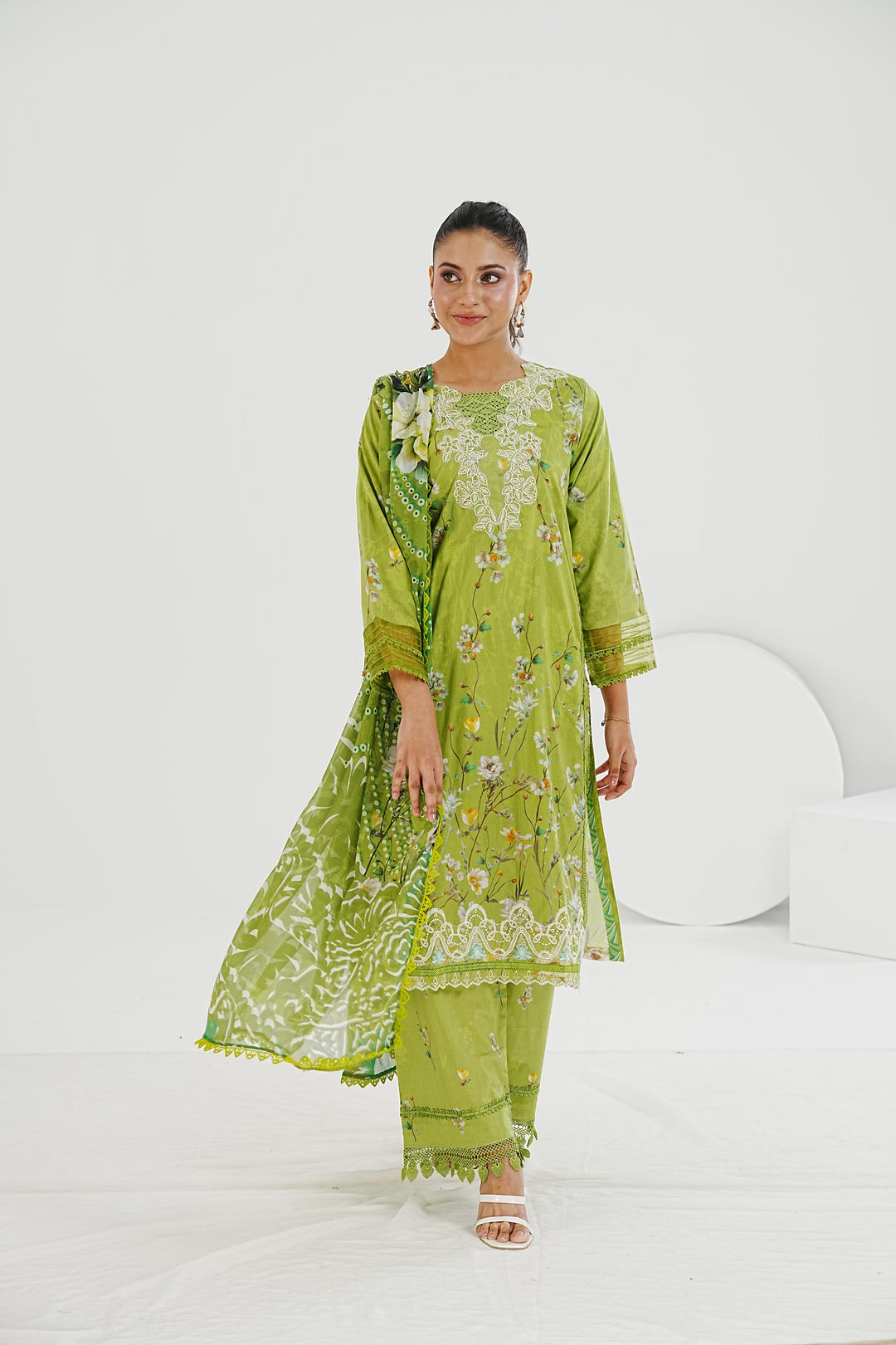 Design 3A - Sobia Nazir Basic Stitched