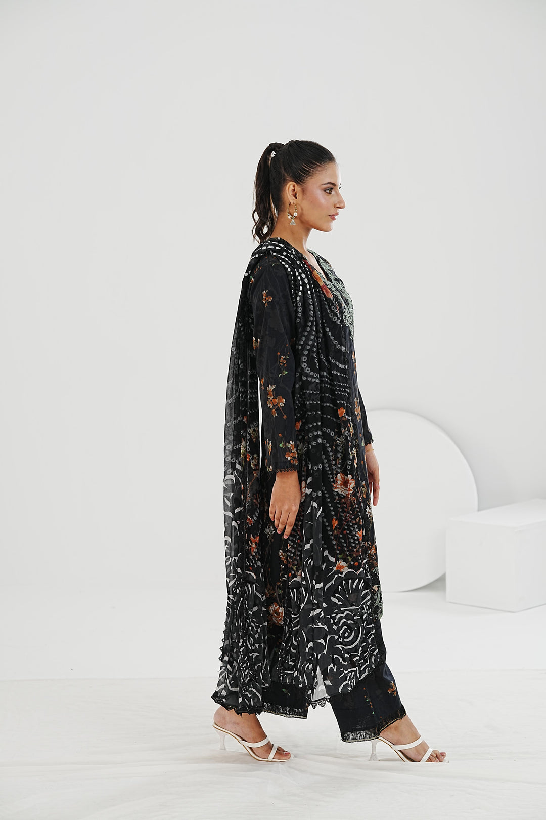 Design 3B - Sobia Nazir Basic Stitched